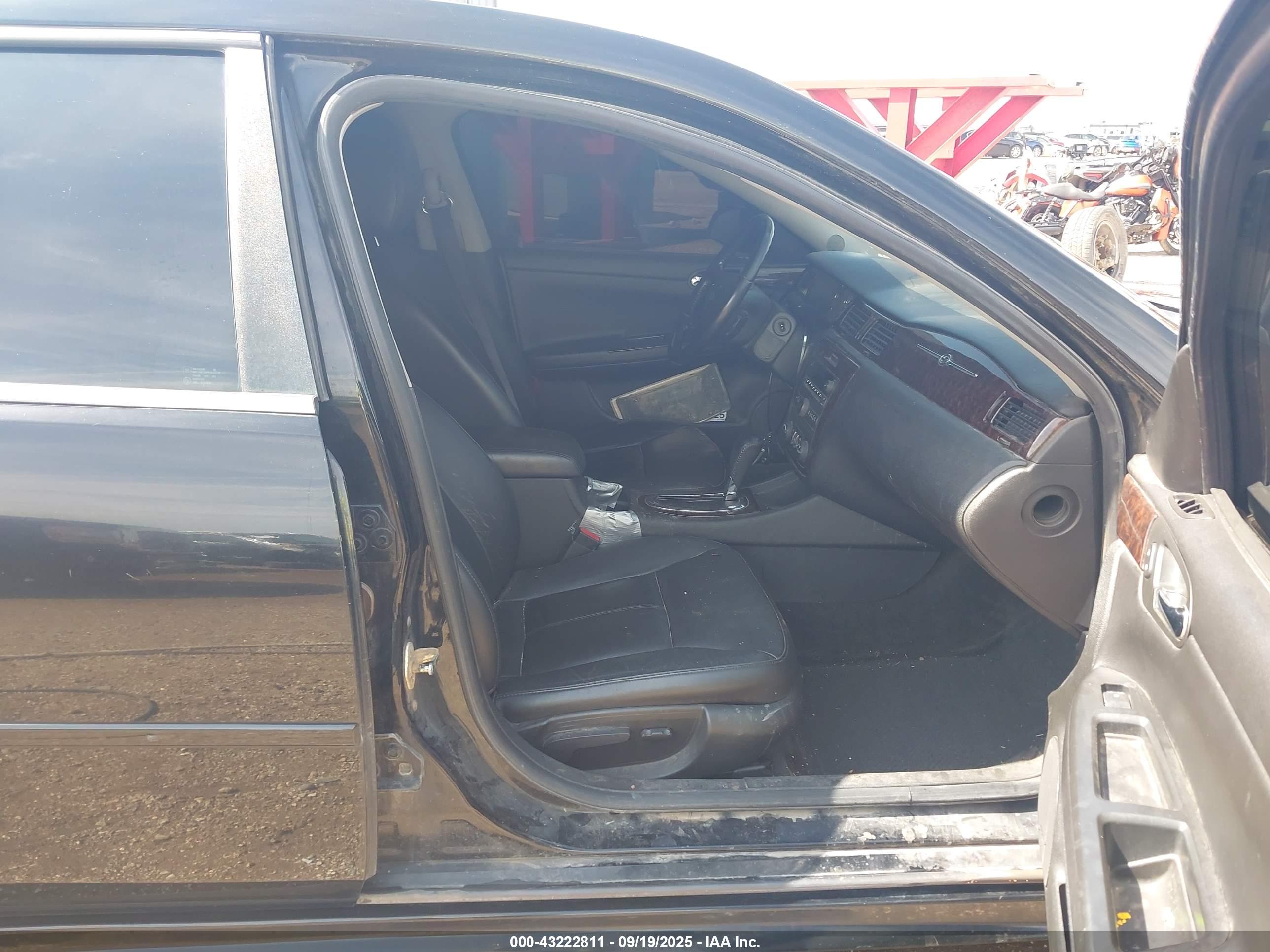 CHEVROLET IMPALA image 5