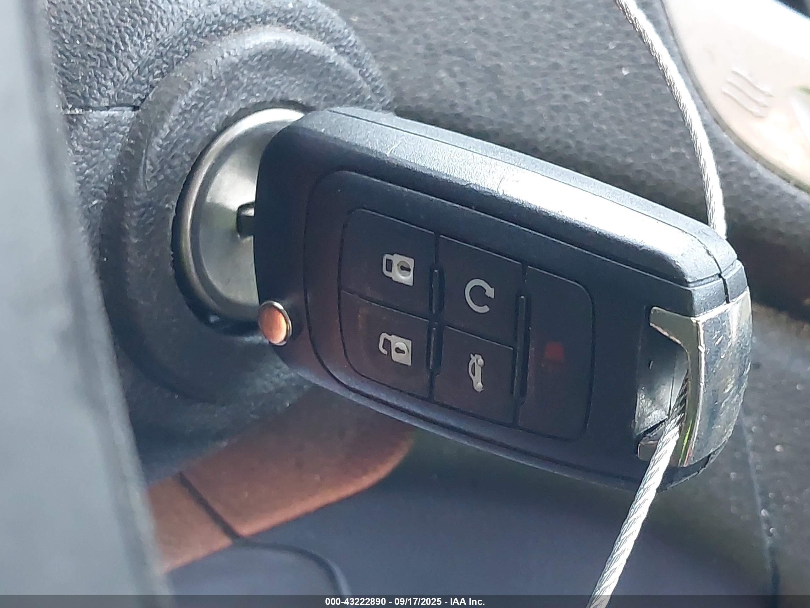 GMC TERRAIN image 11