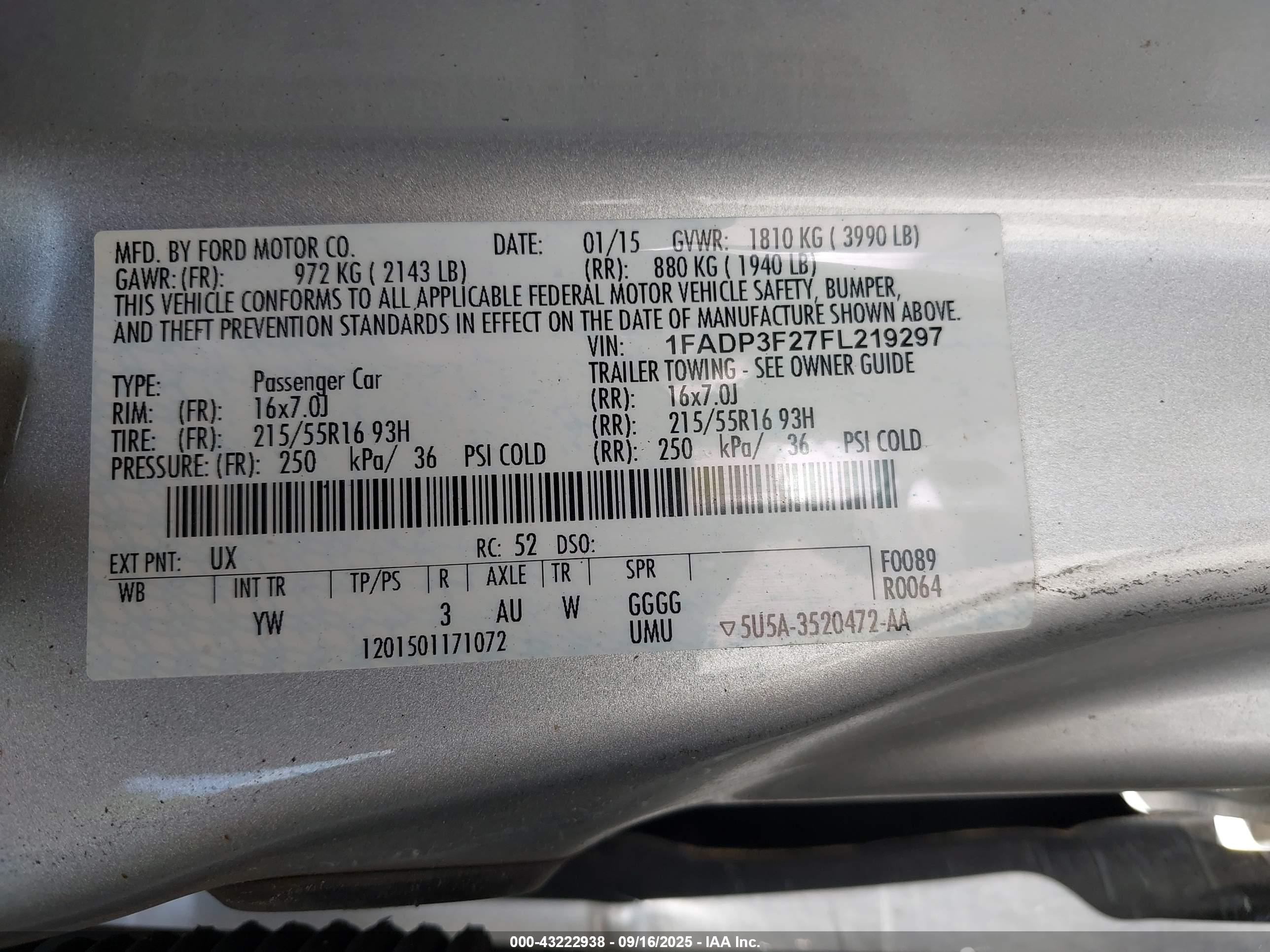 FORD FOCUS image 9