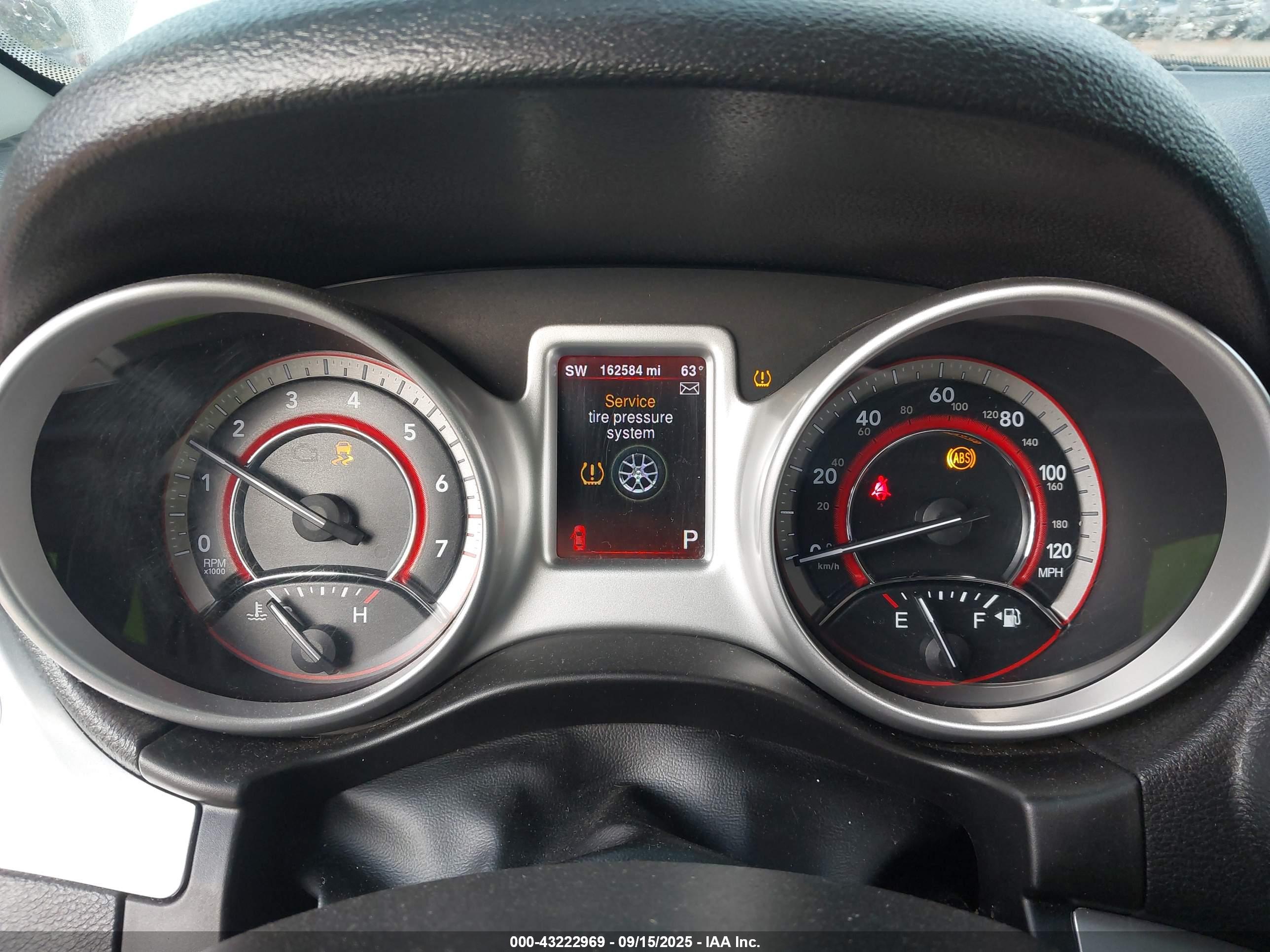 DODGE JOURNEY image 7