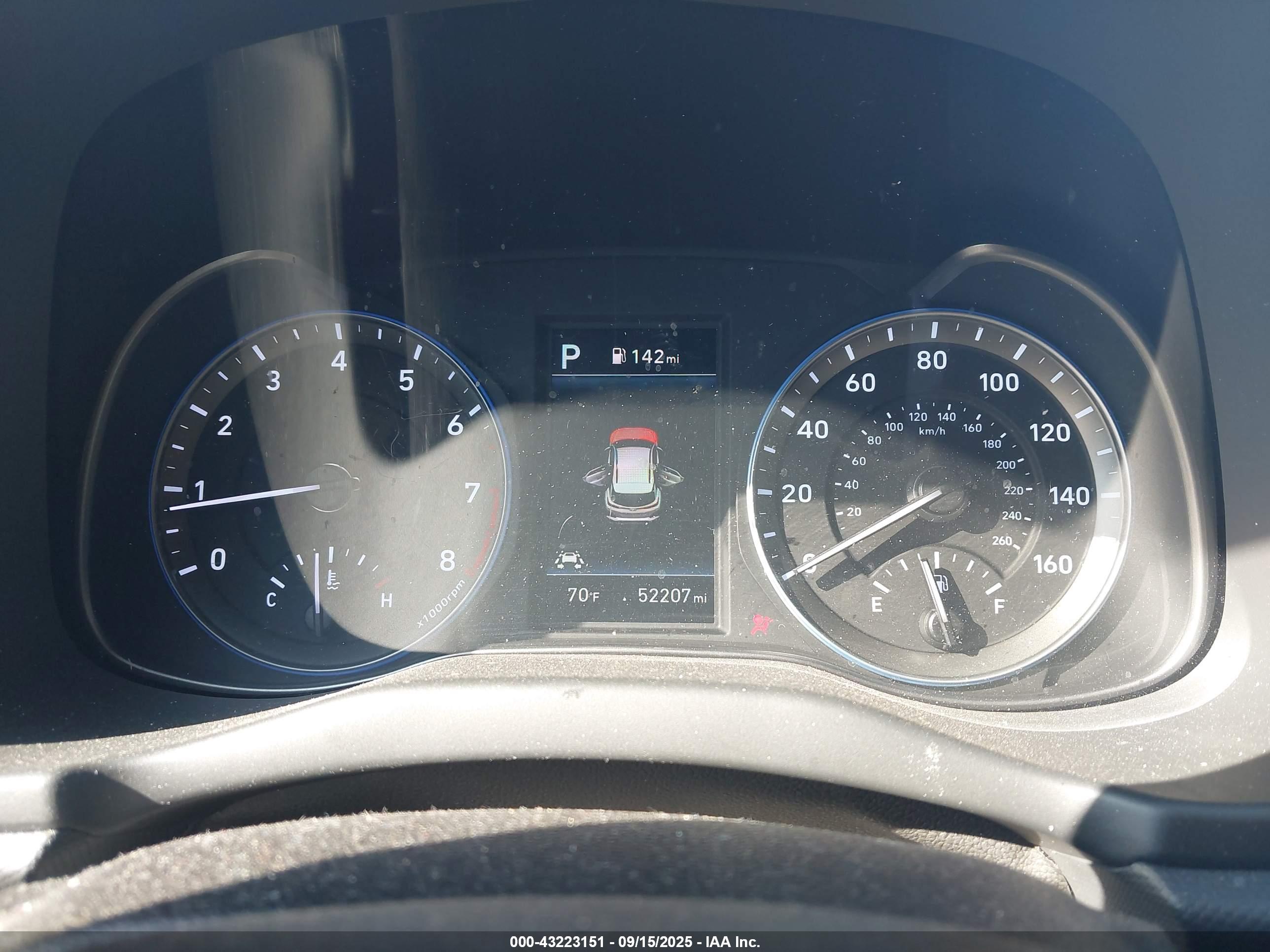 HYUNDAI KONA image 7