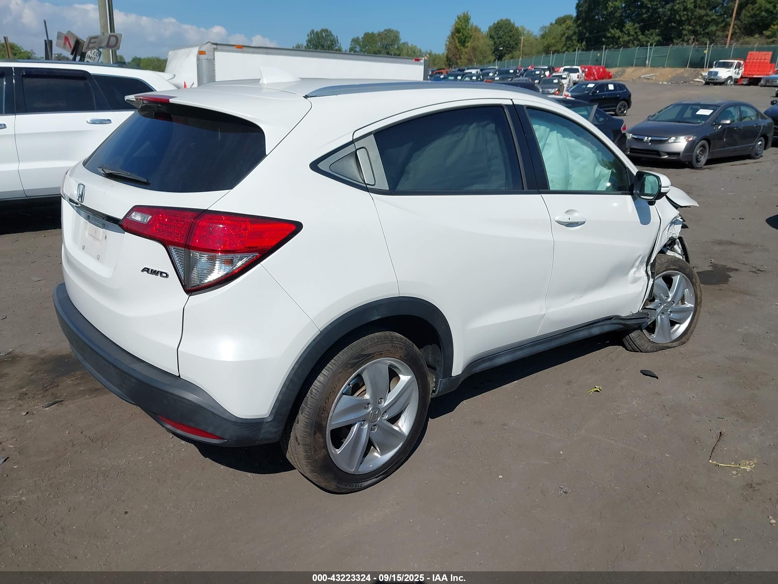 HONDA HR-V image 4