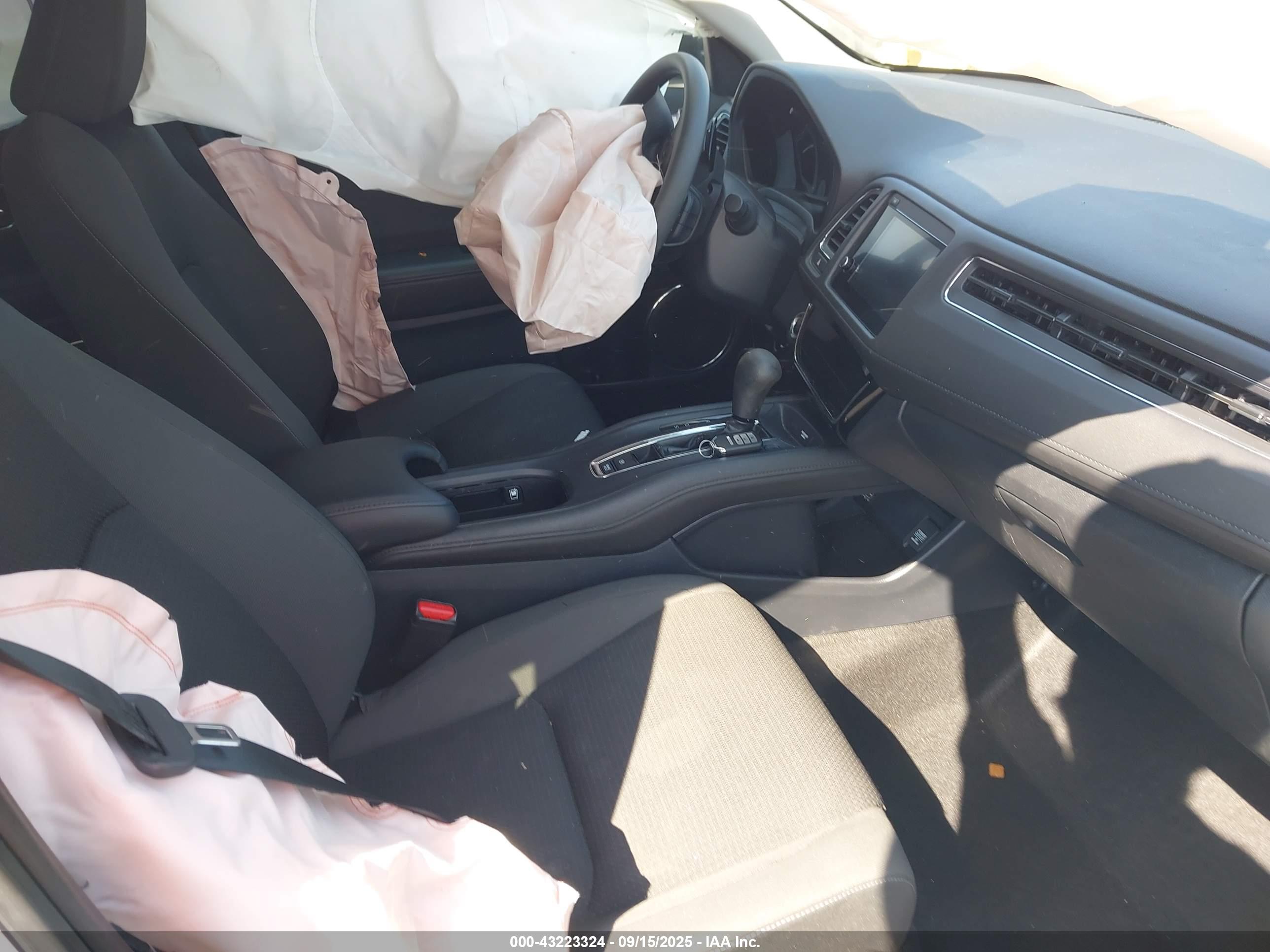 HONDA HR-V image 5
