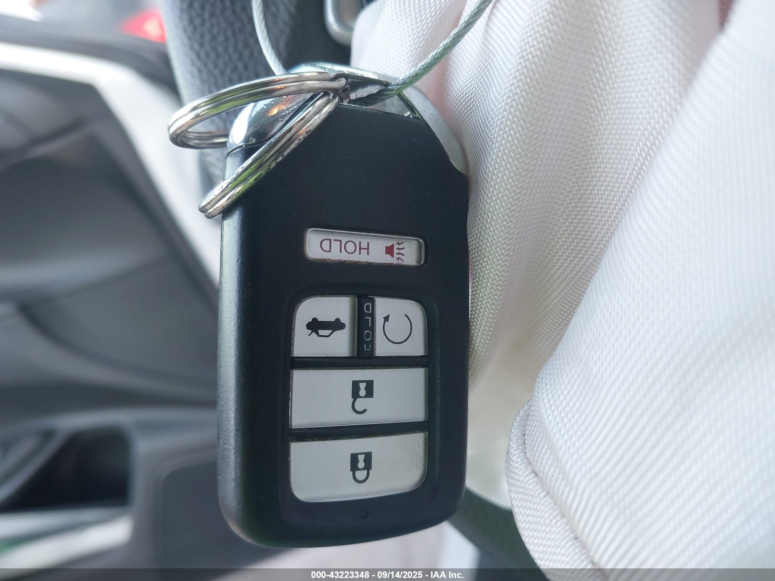 HONDA INSIGHT image 11