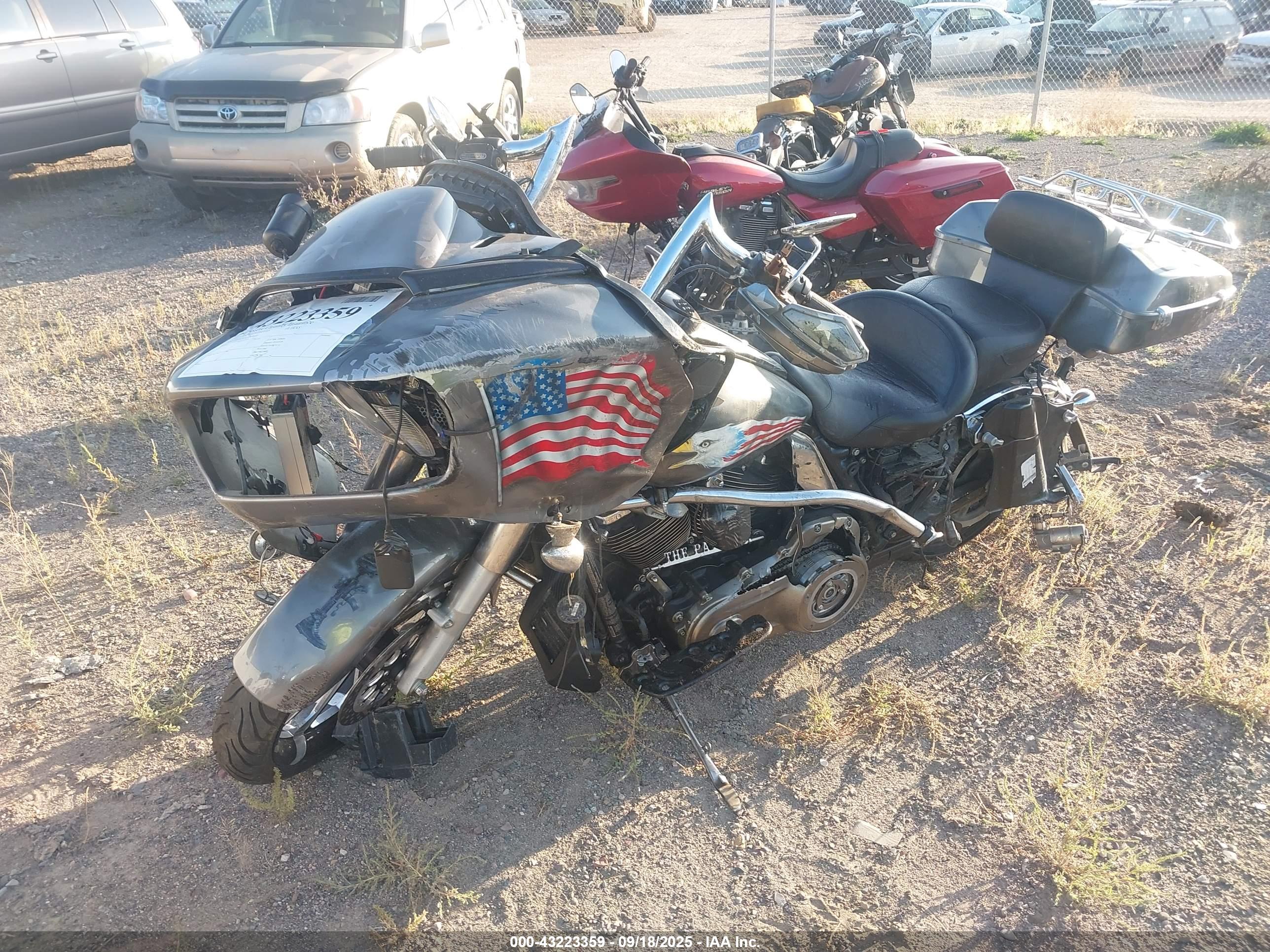 HARLEY-DAVIDSON FLTRXS image 2
