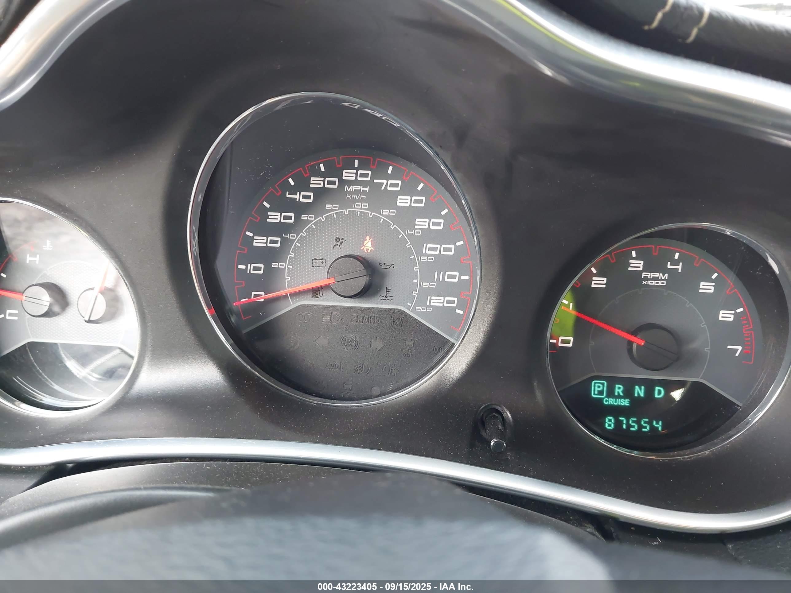 DODGE AVENGER image 7