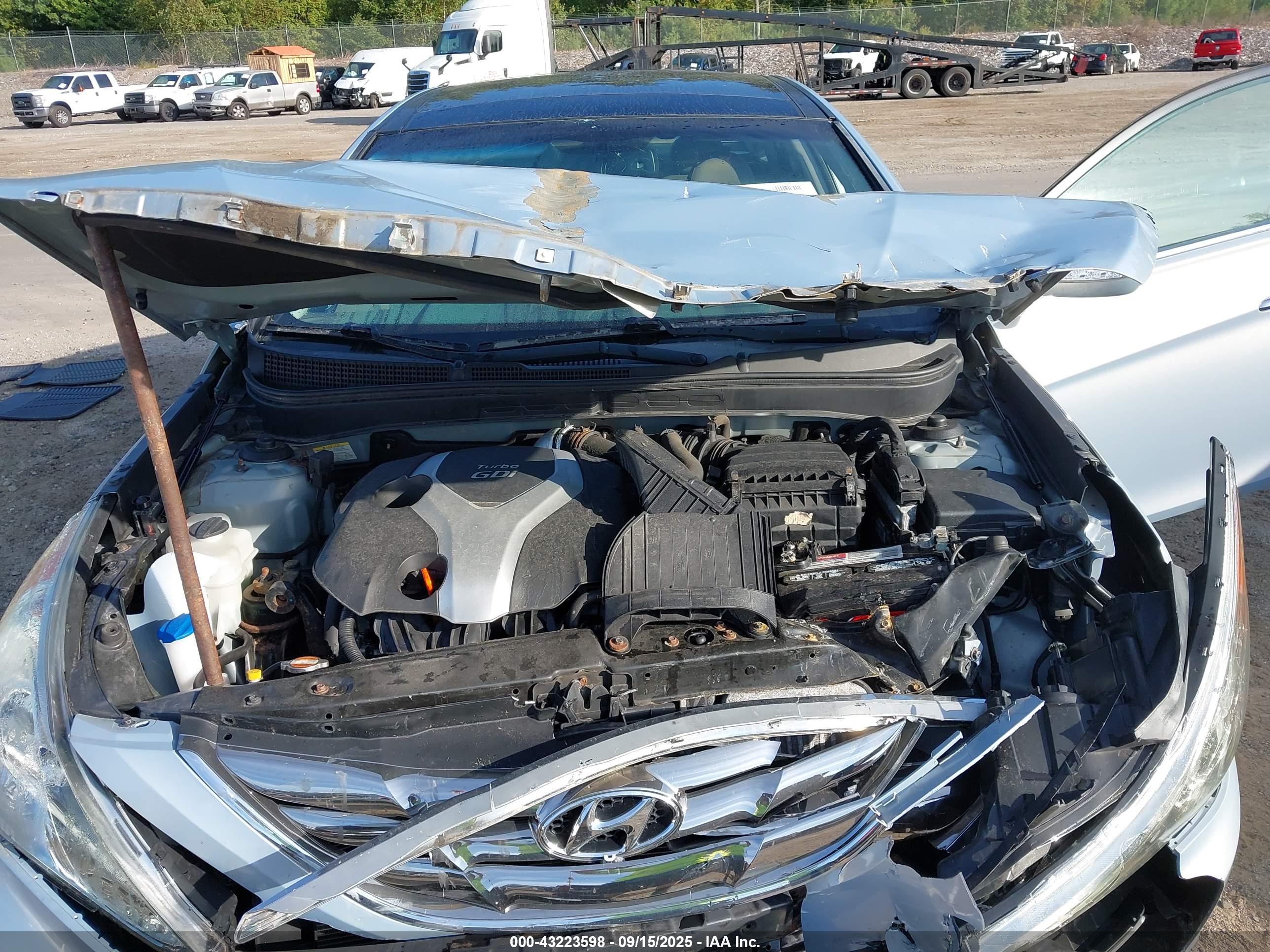 HYUNDAI SONATA image 10