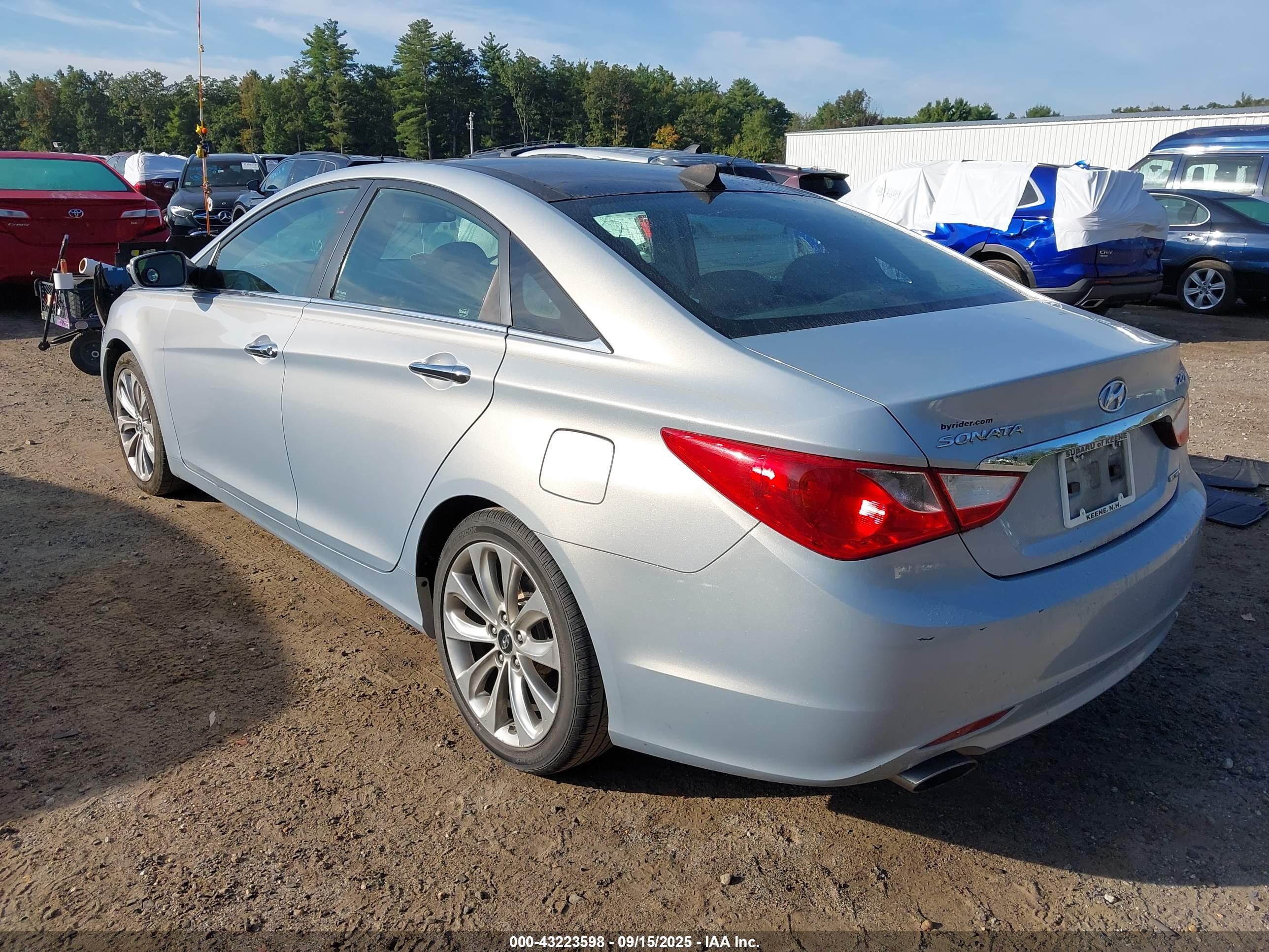 HYUNDAI SONATA image 3