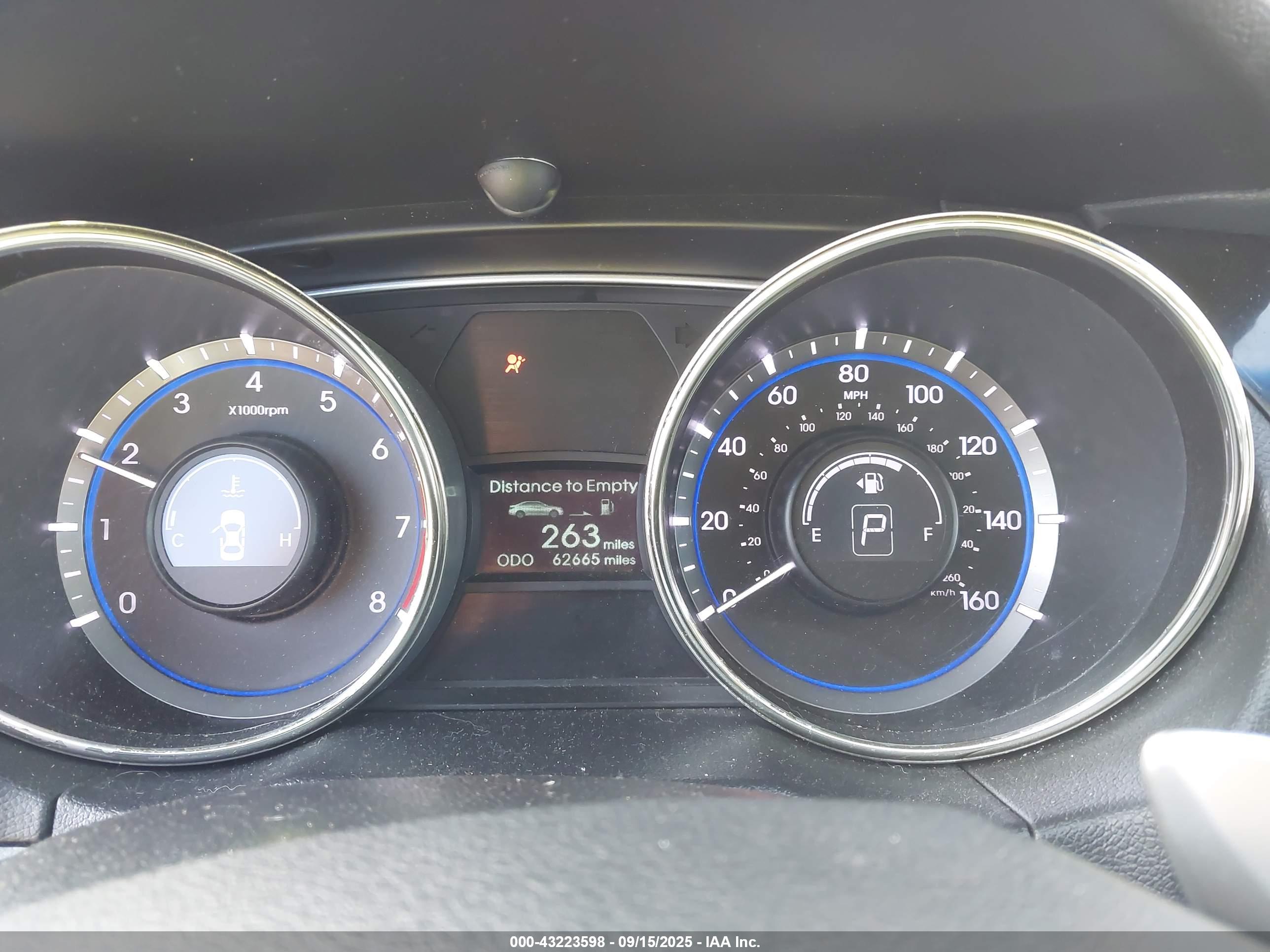 HYUNDAI SONATA image 7