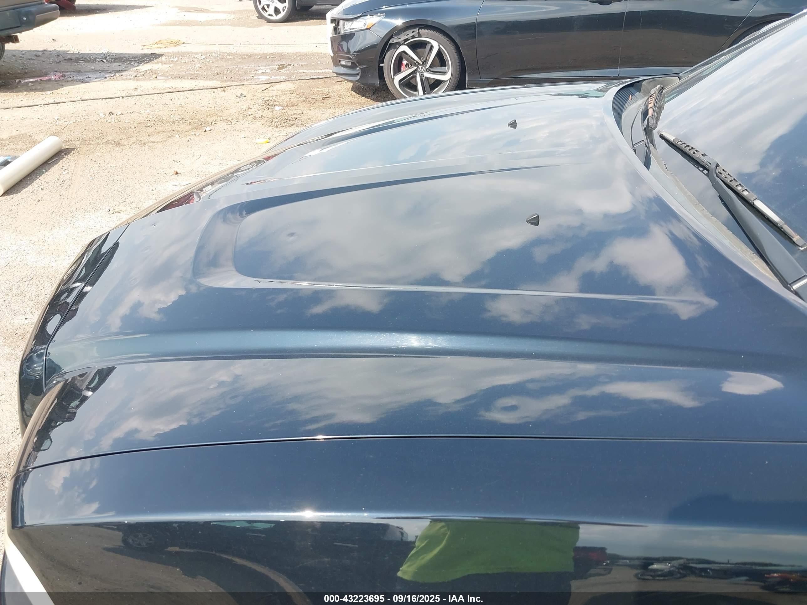 DODGE CHARGER image 6