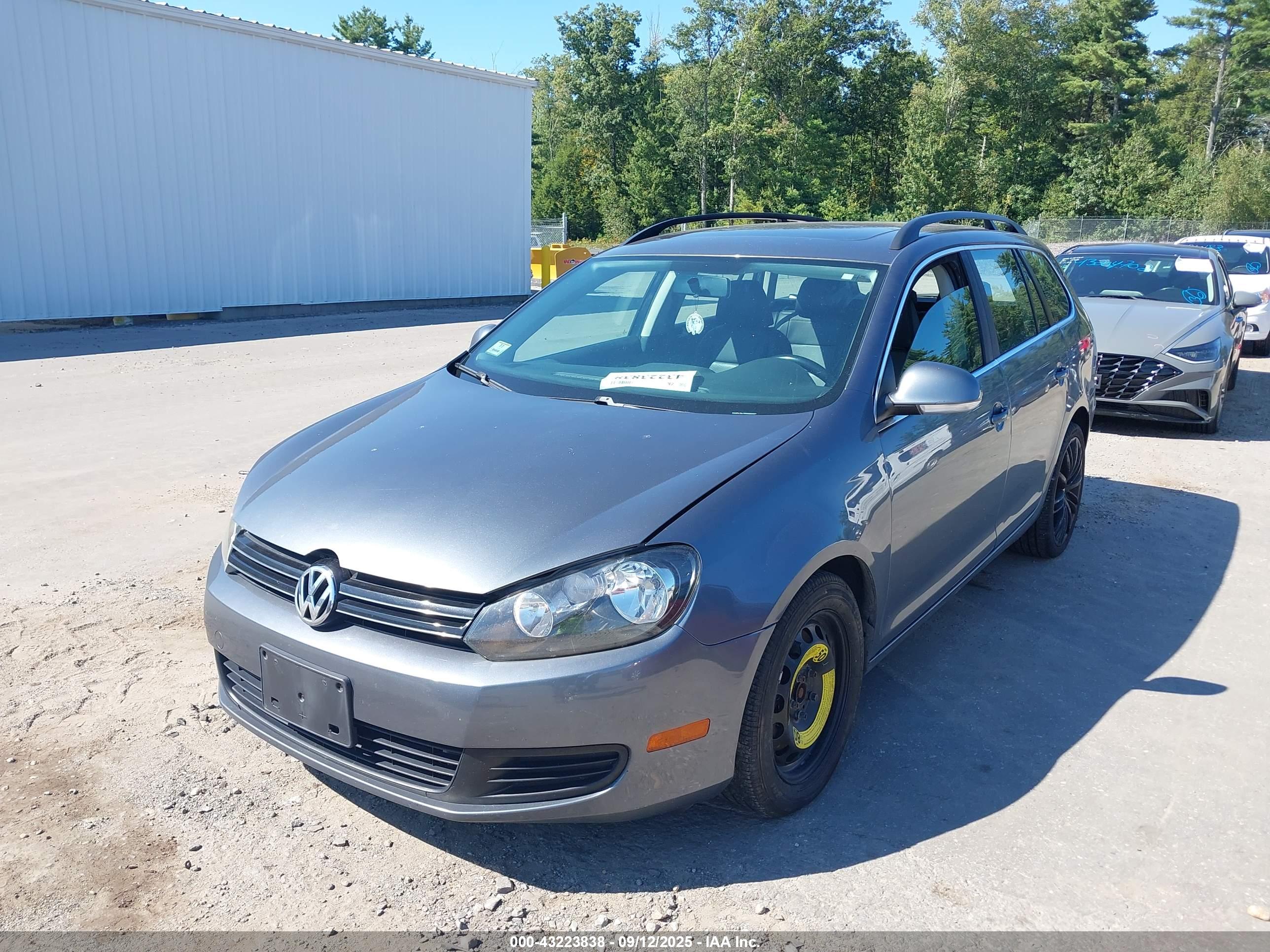 VOLKSWAGEN JETTA image 6