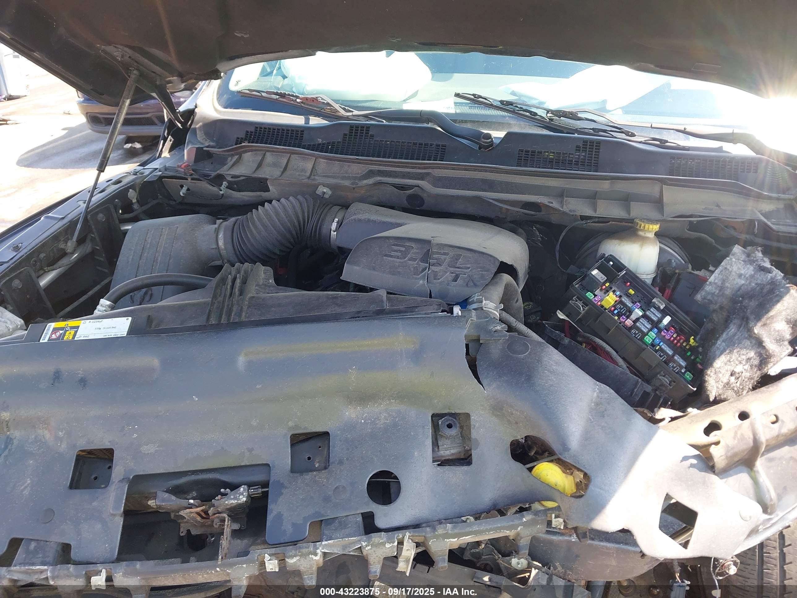 RAM 1500 image 10