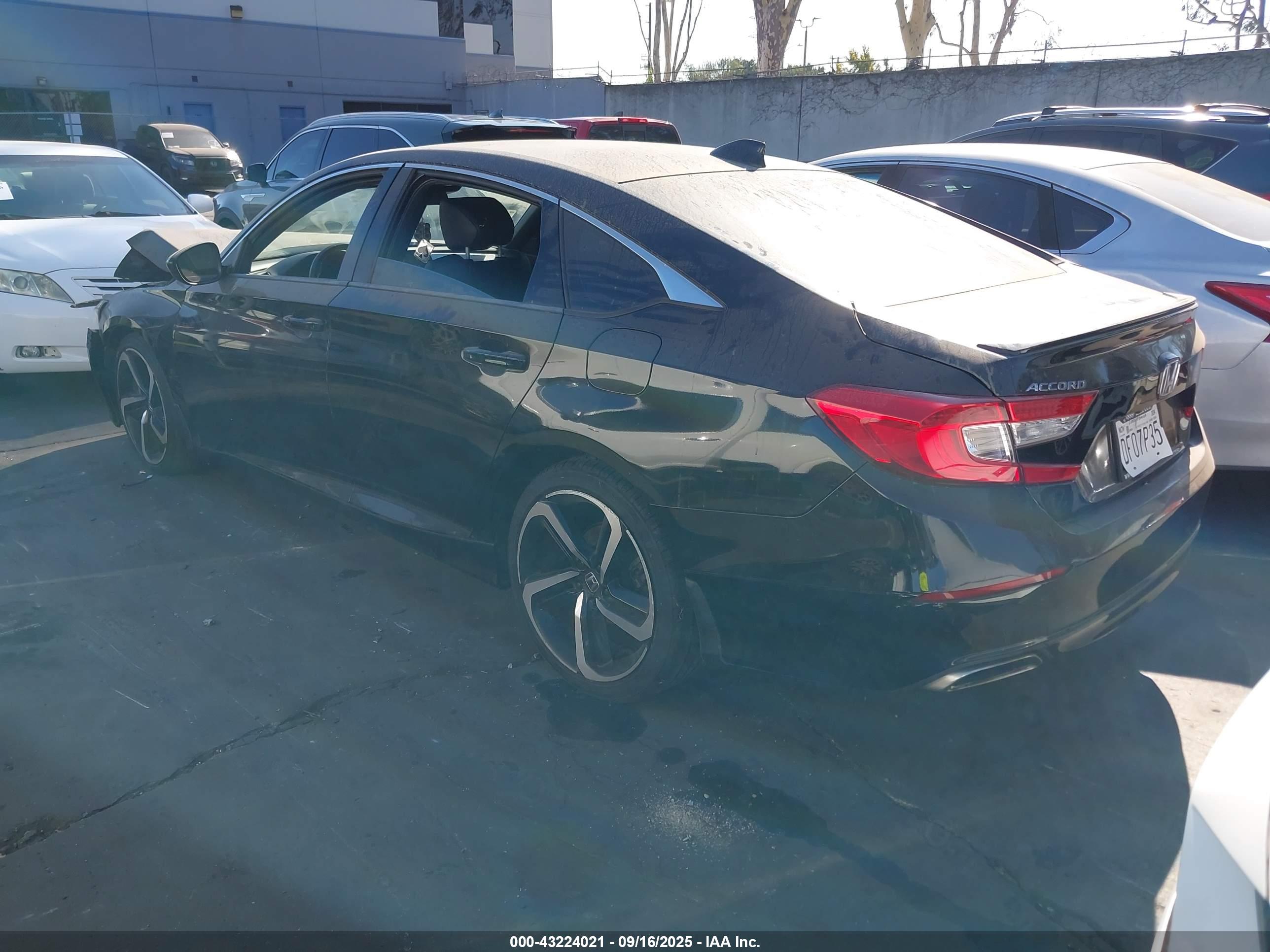 HONDA ACCORD image 3