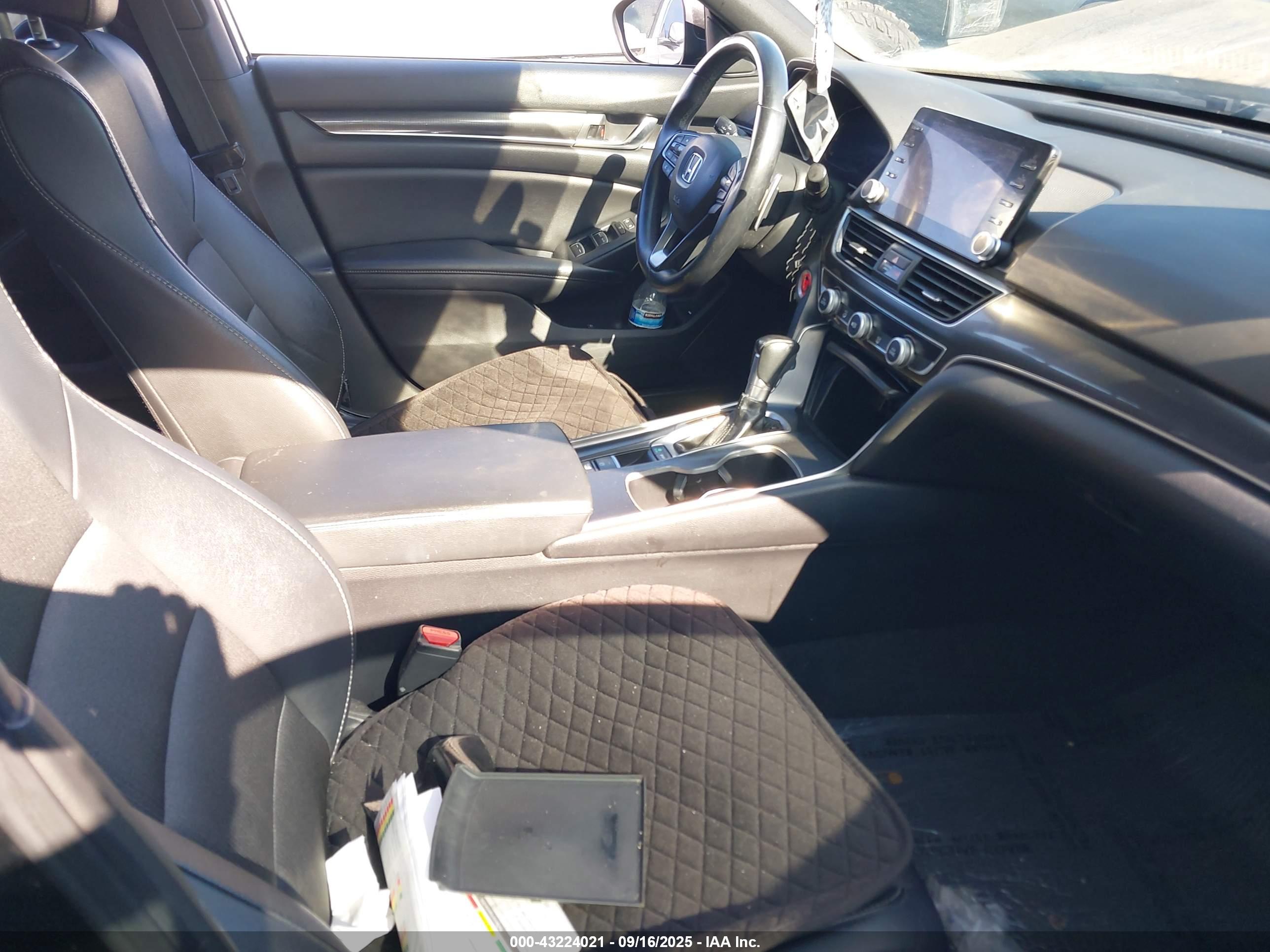HONDA ACCORD image 5