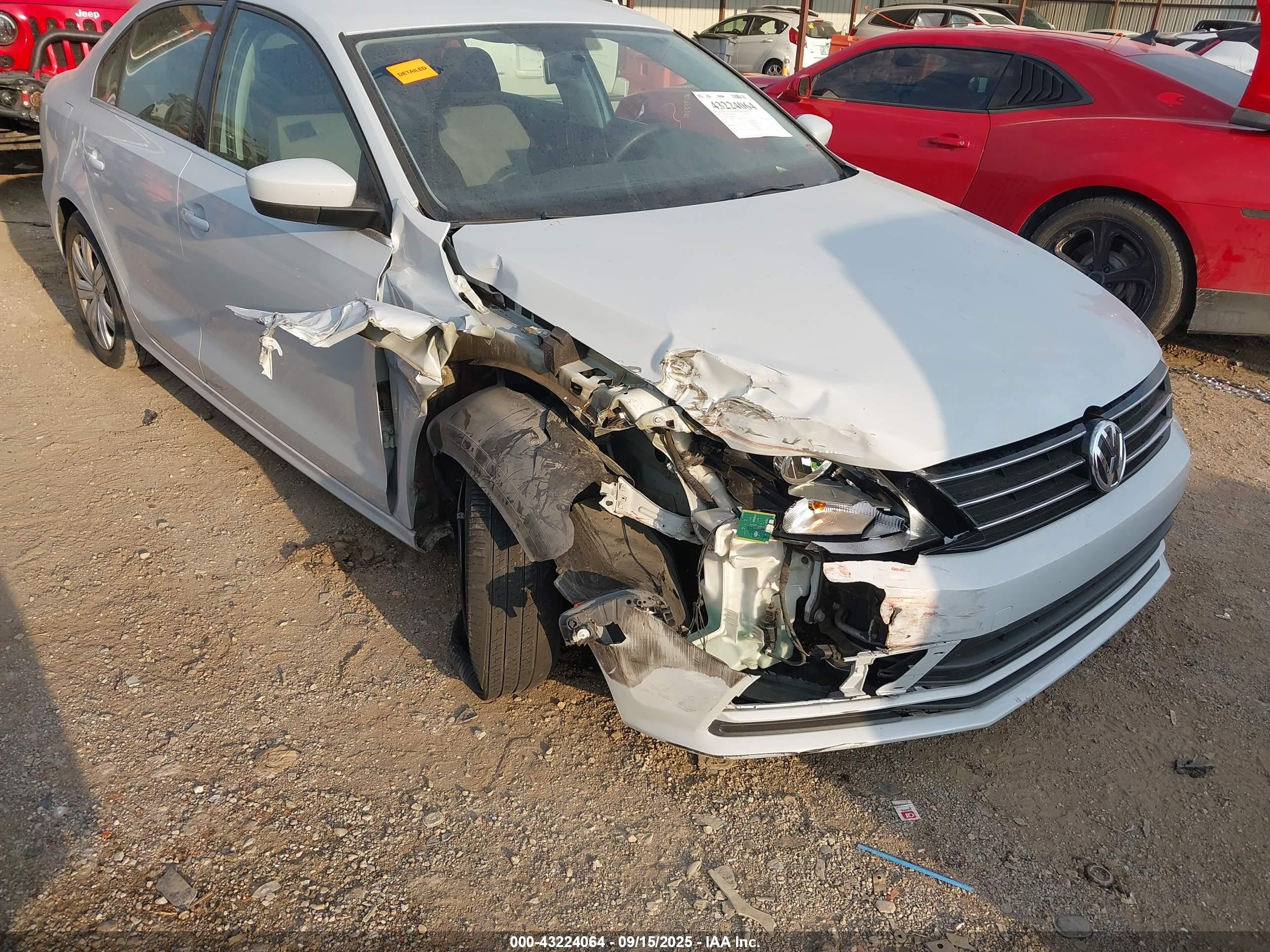VOLKSWAGEN JETTA image 6