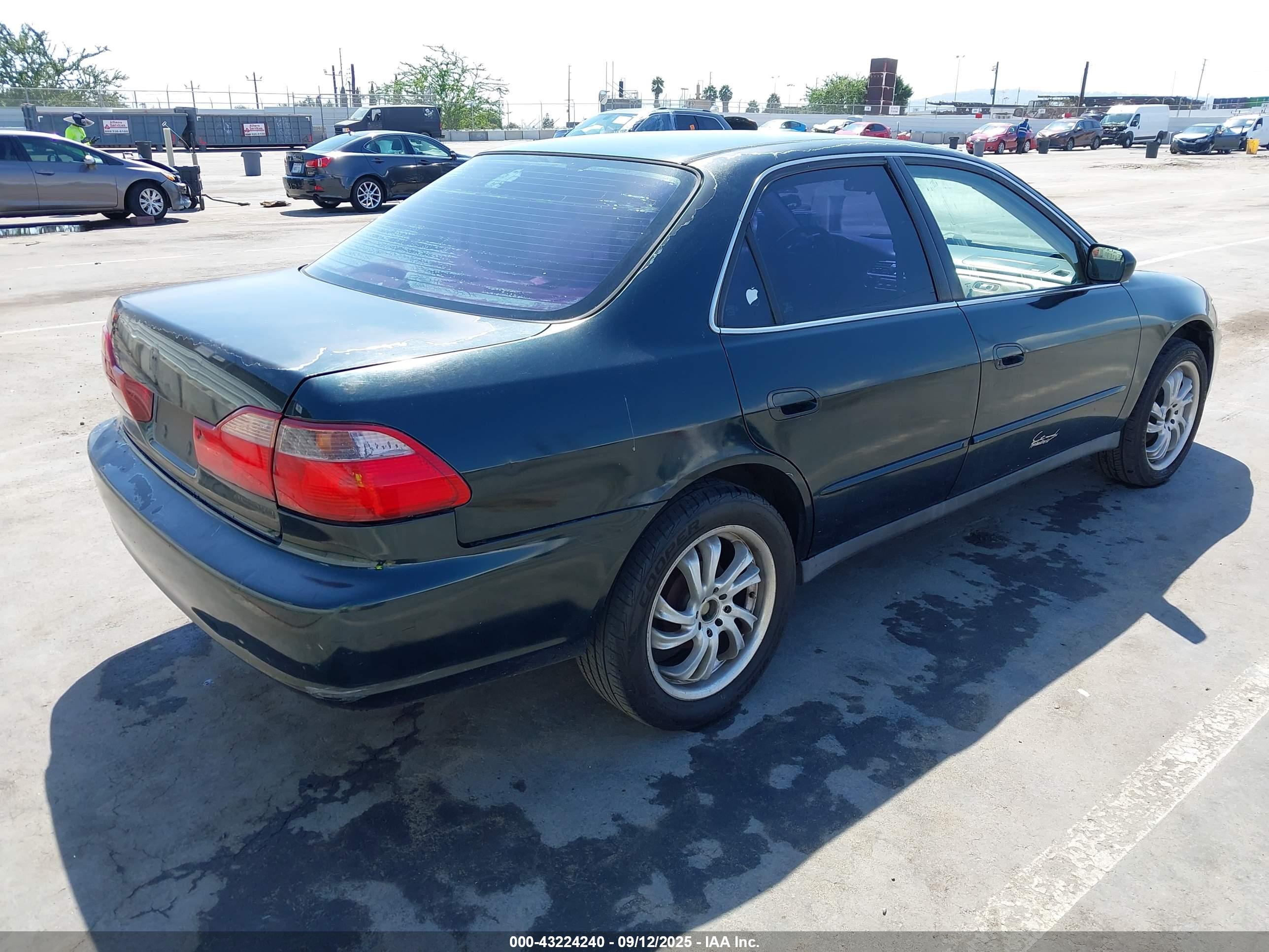 HONDA ACCORD image 4