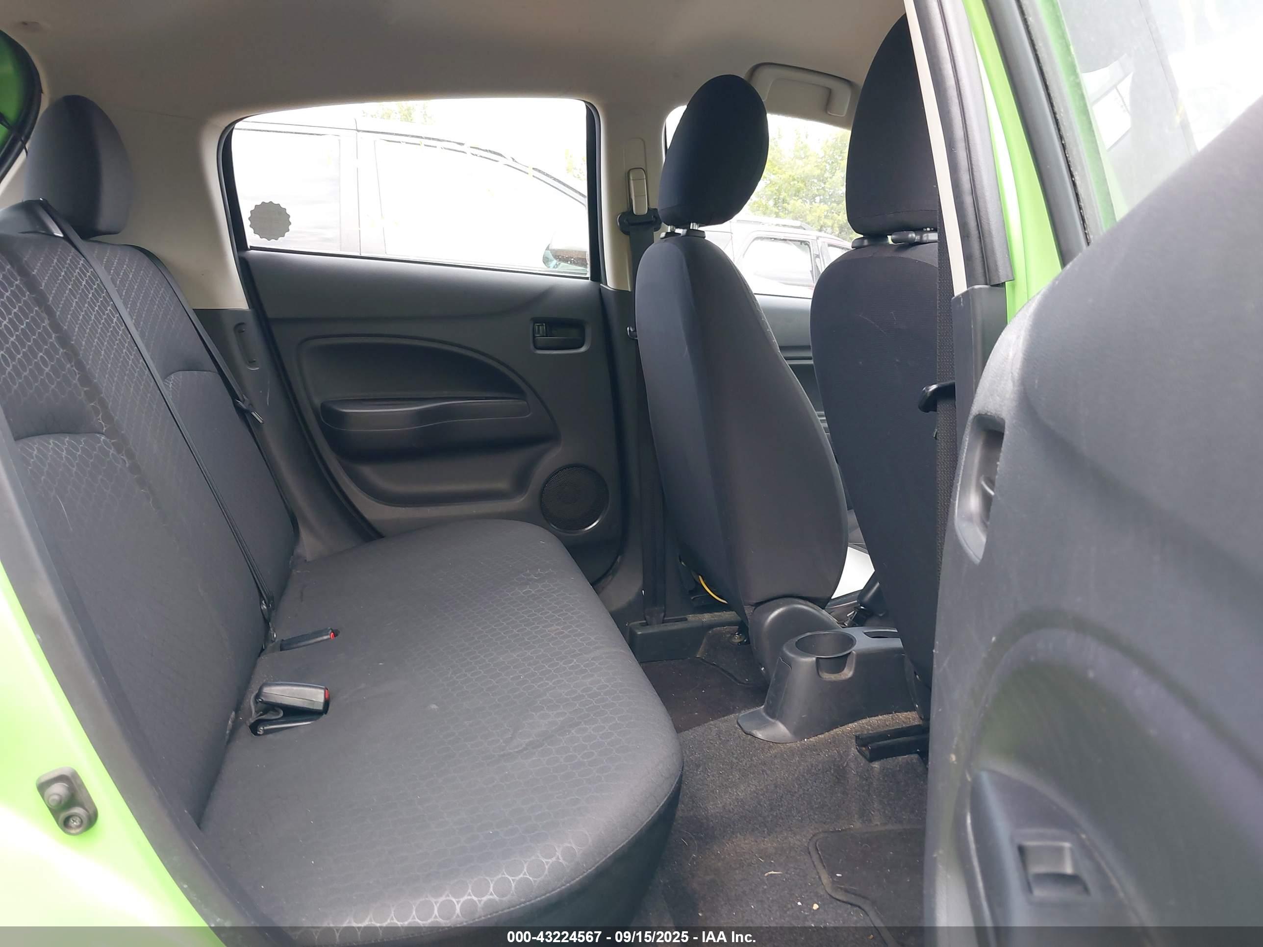 MITSUBISHI MIRAGE image 8