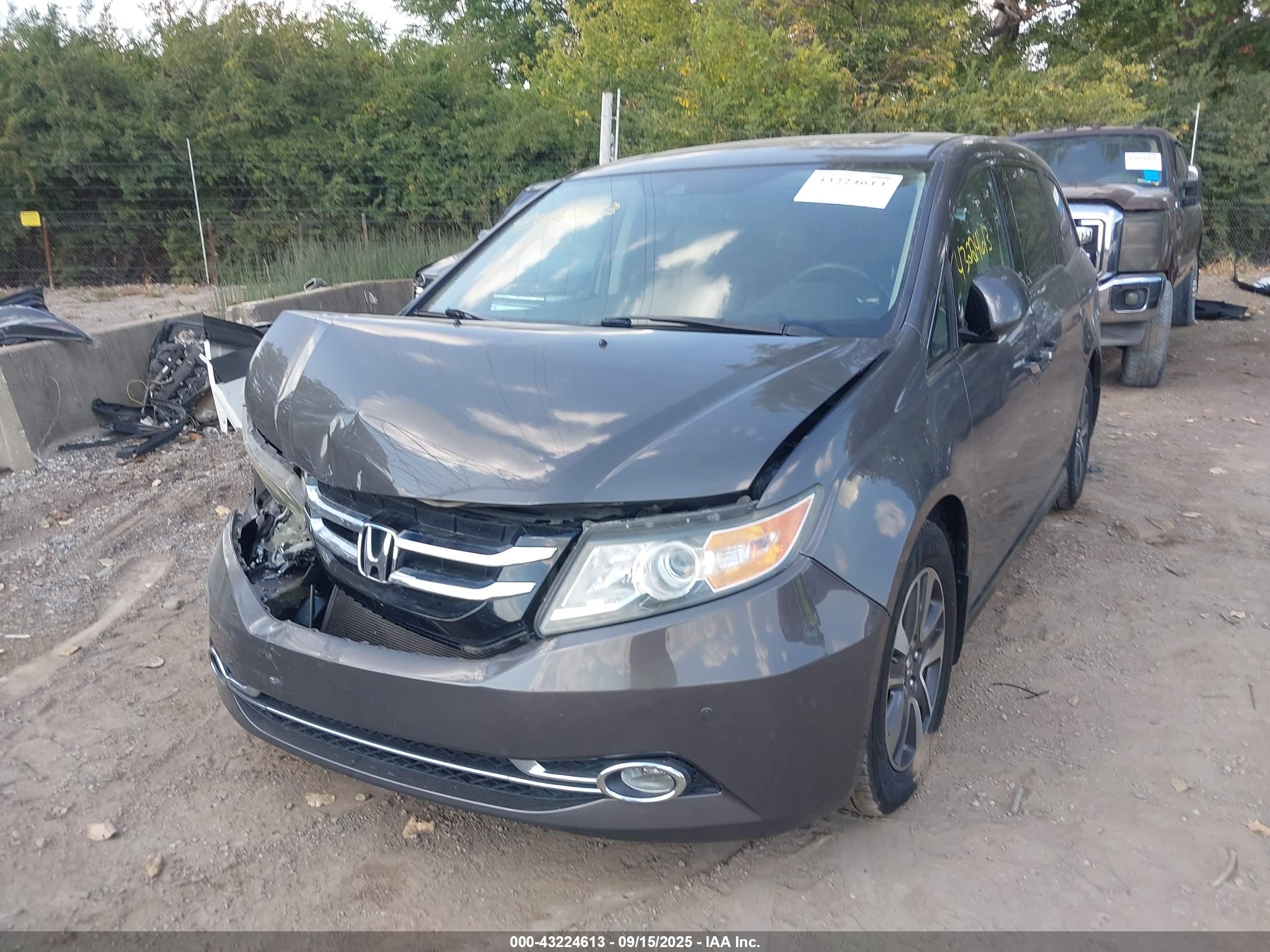 HONDA ODYSSEY image 2