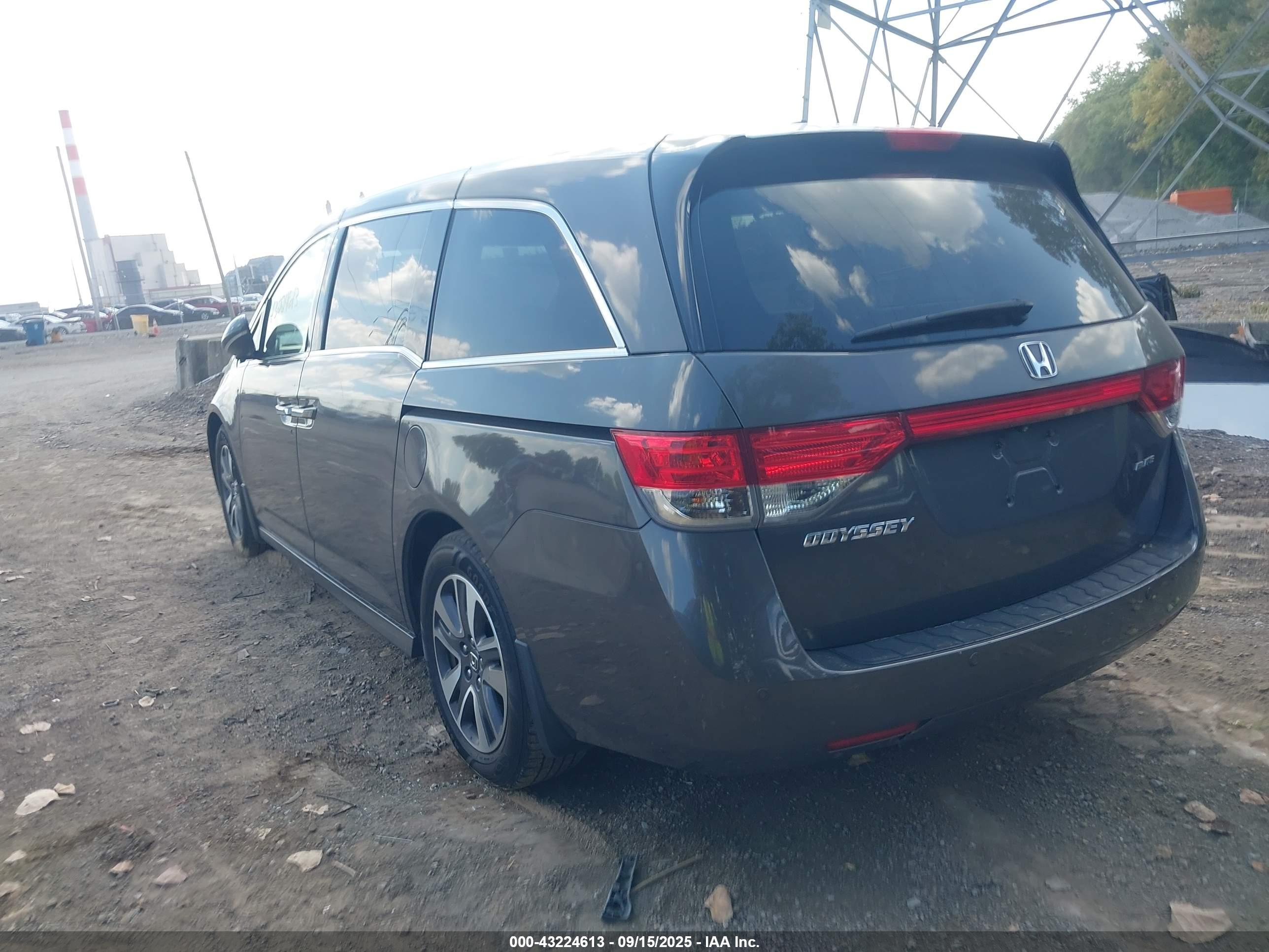 HONDA ODYSSEY image 3
