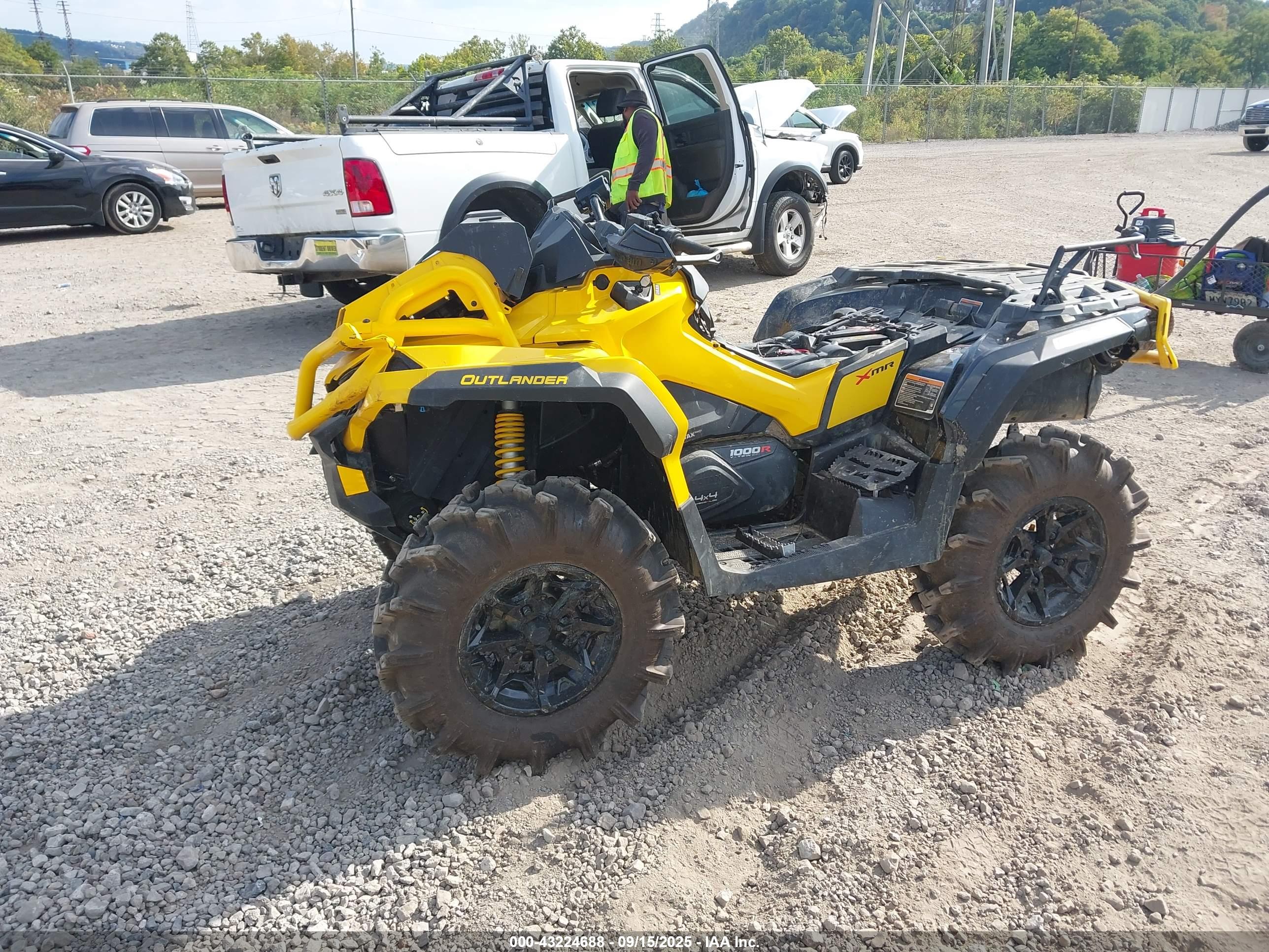 CAN-AM OUTLANDER image 2