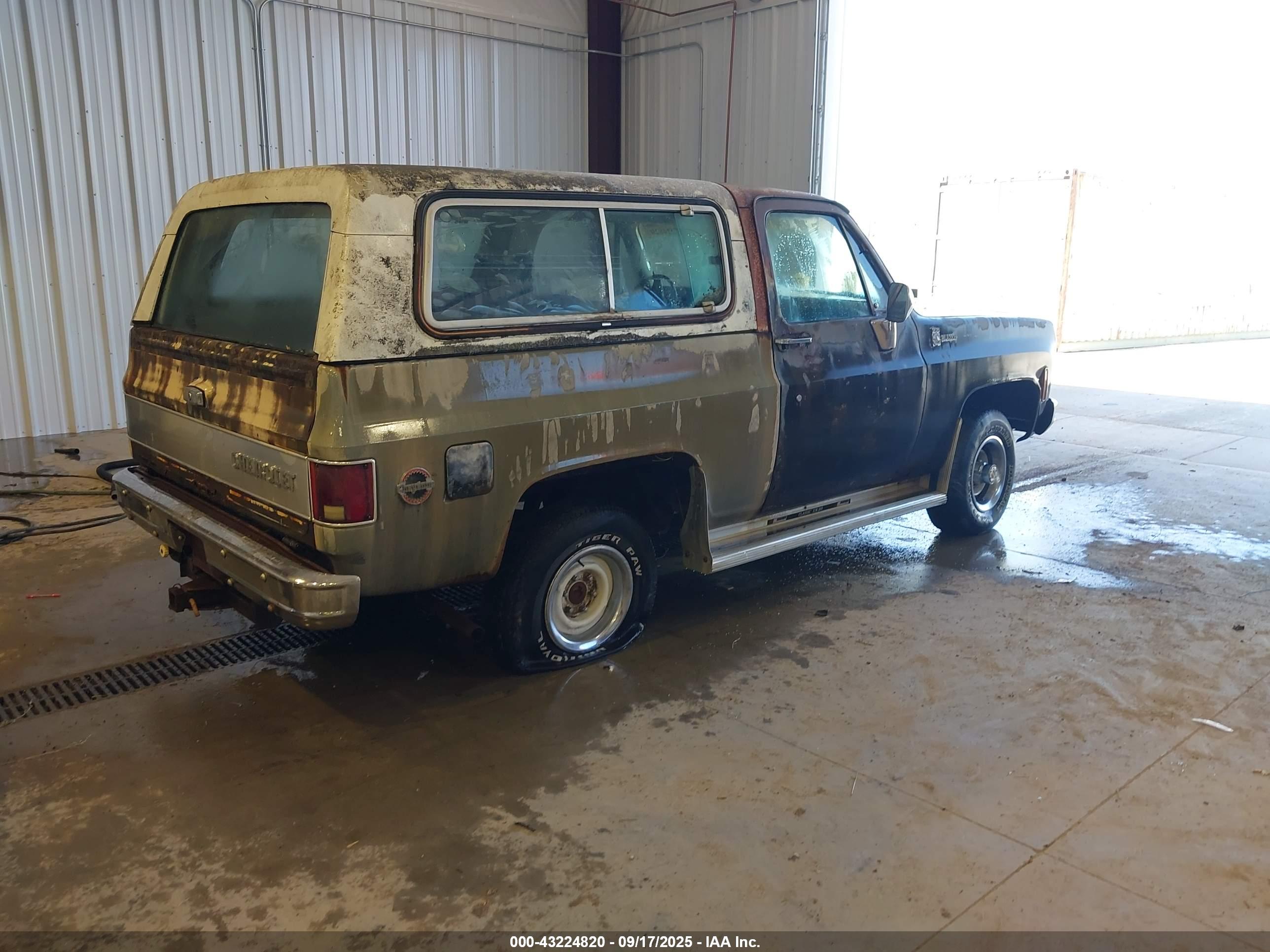 CHEVROLET BLAZER image 4