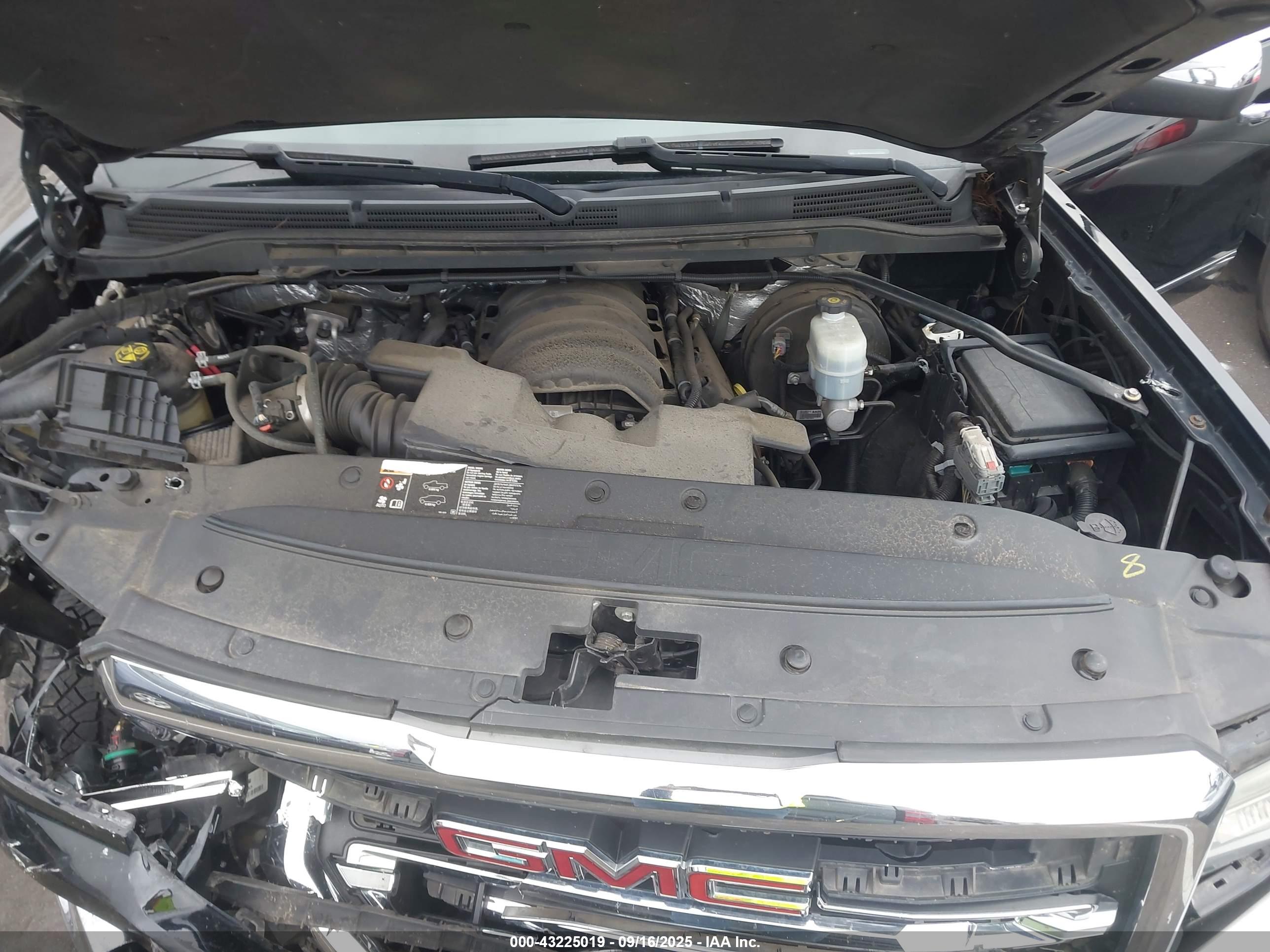 GMC SIERRA image 10