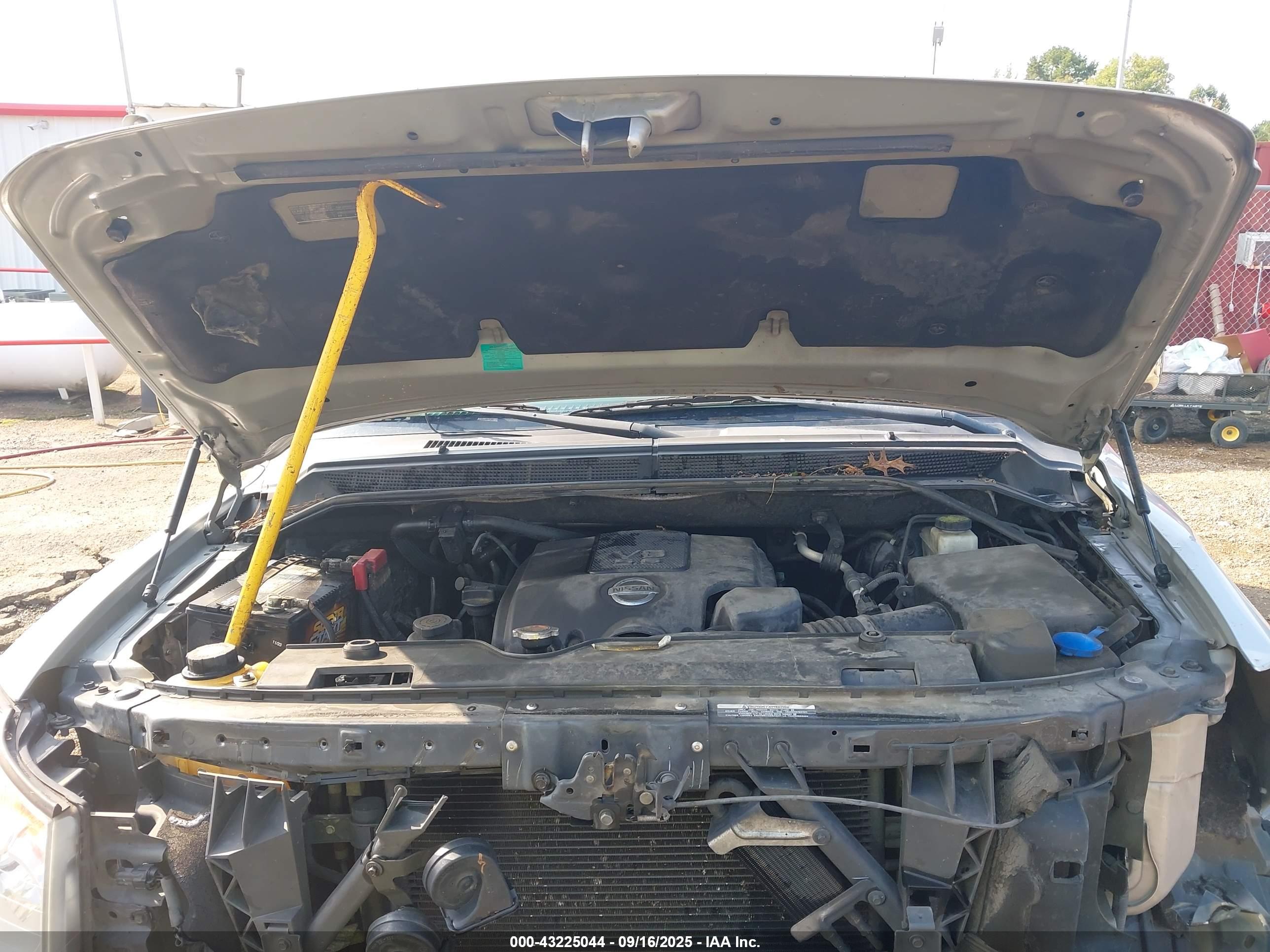 NISSAN ARMADA image 10