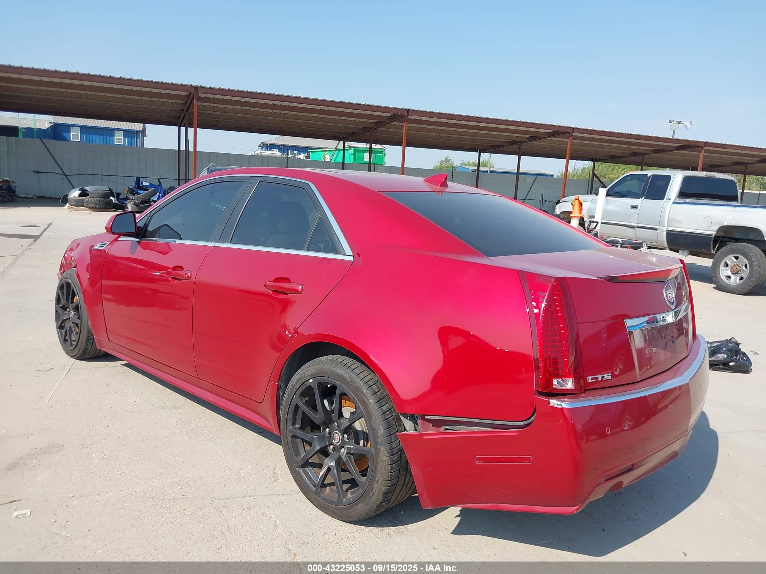 CADILLAC CTS image 3