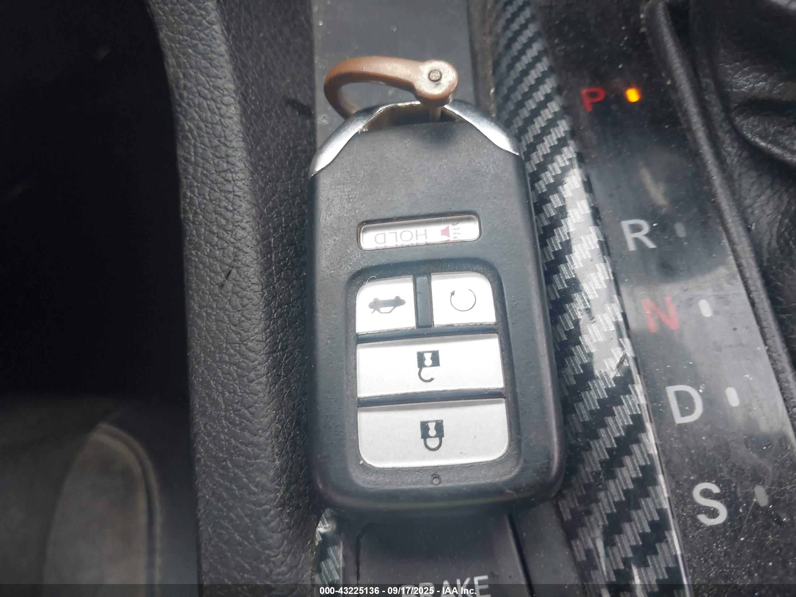 HONDA CIVIC image 11