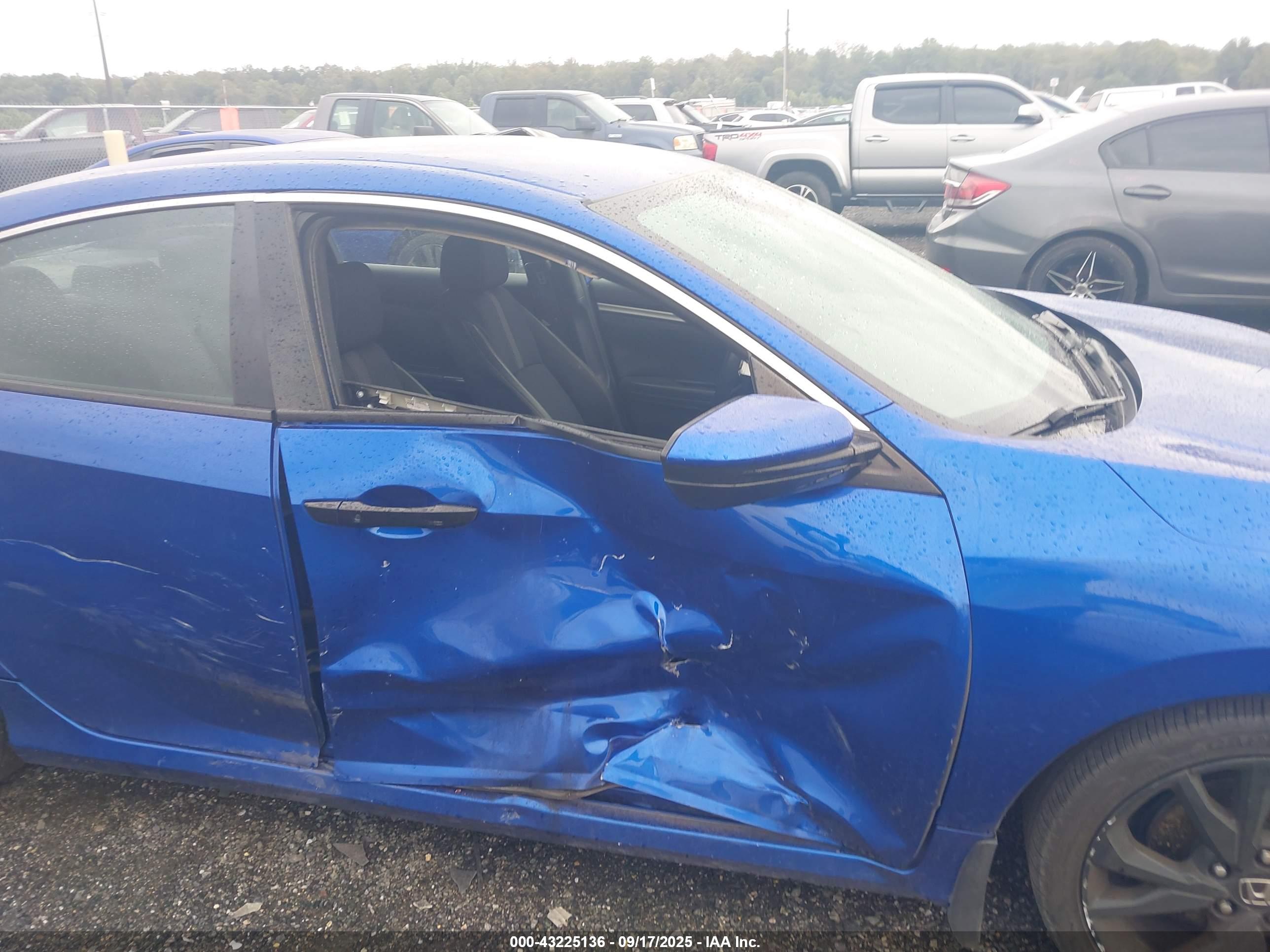 HONDA CIVIC image 6