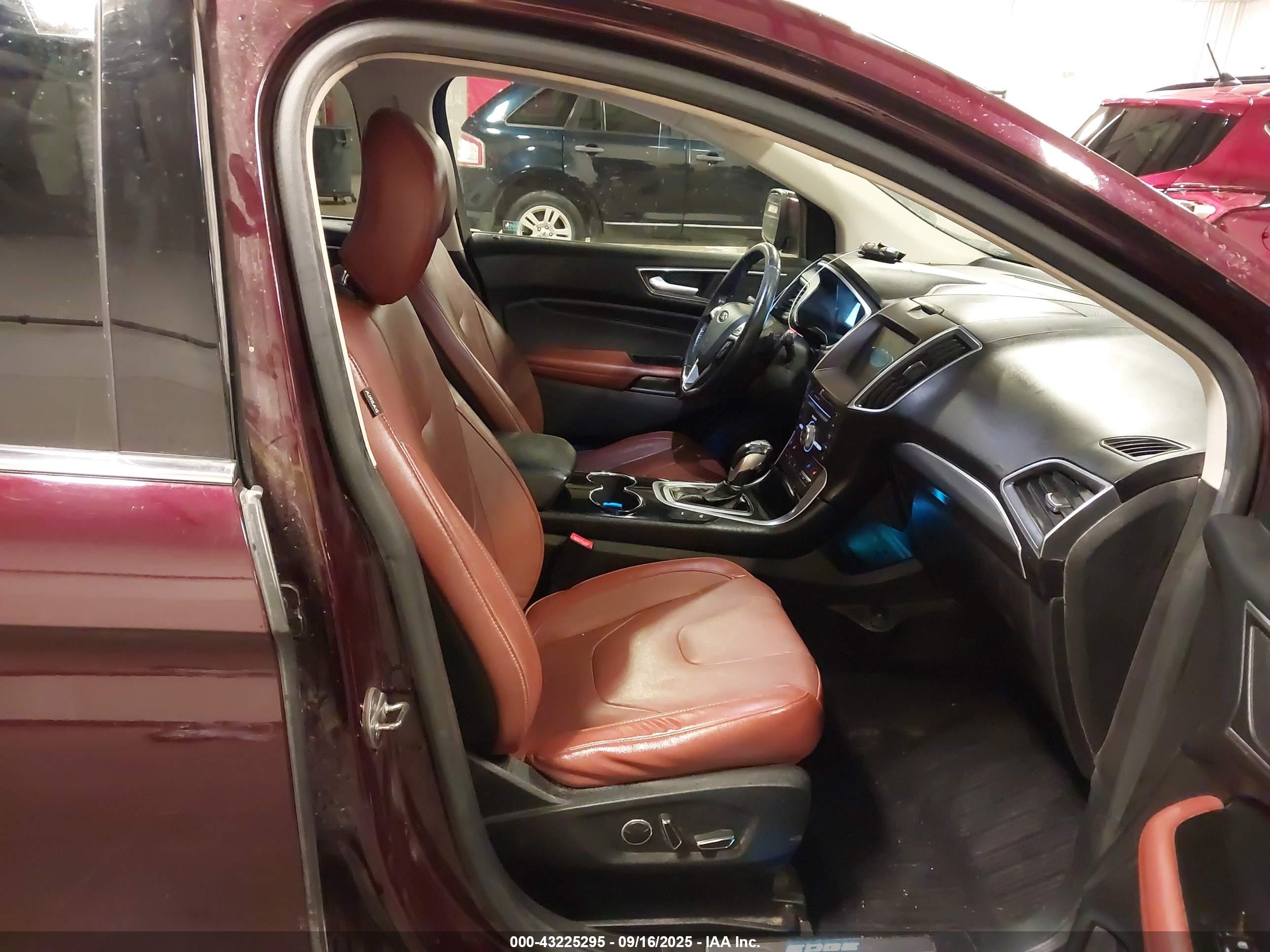 FORD EDGE image 5