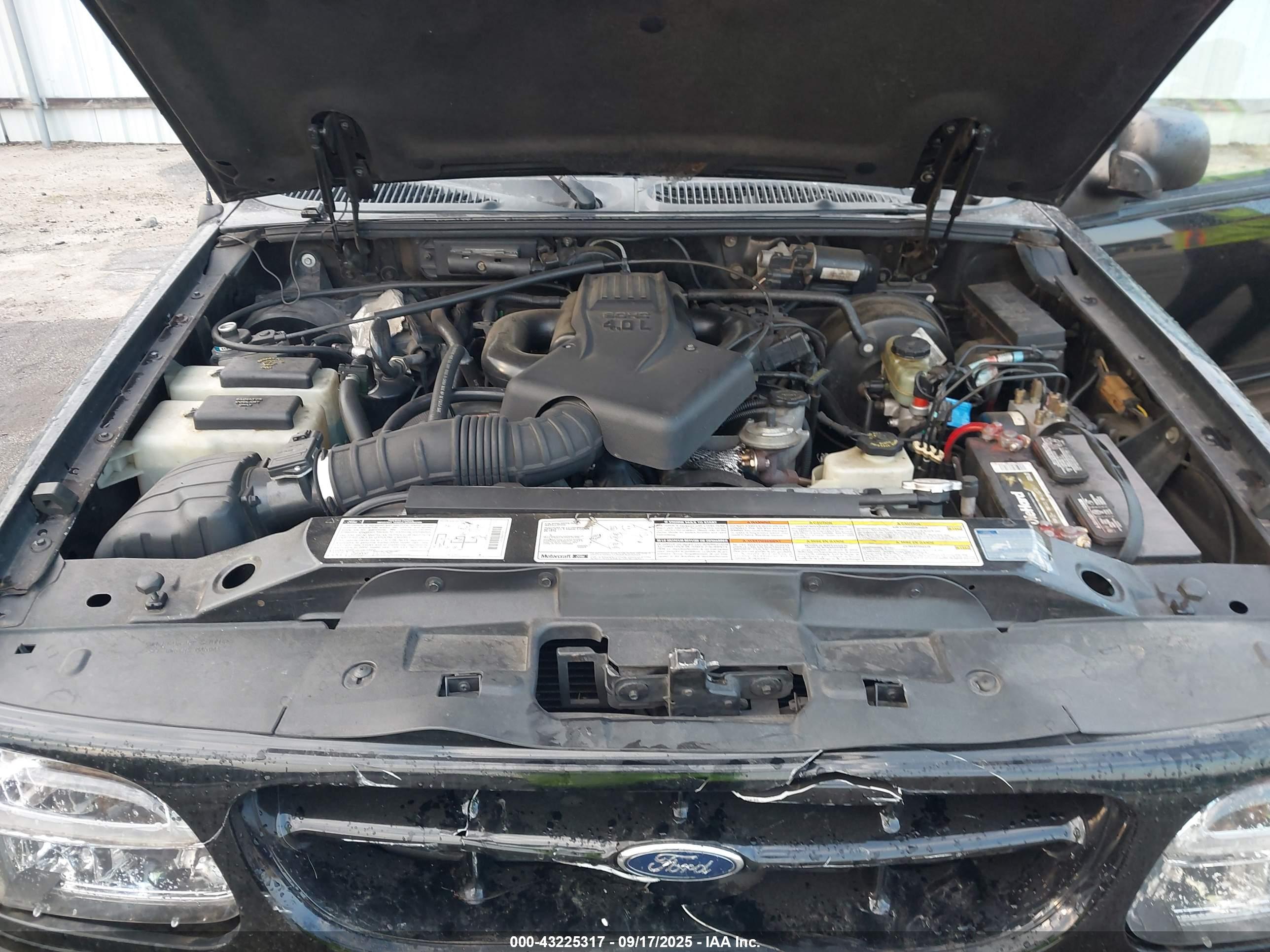 FORD EXPLORER image 10