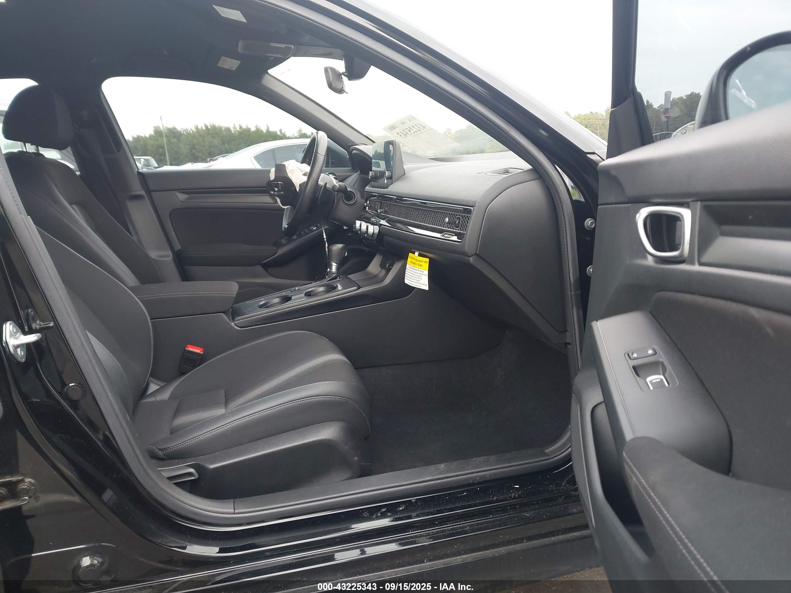 HONDA CIVIC image 5