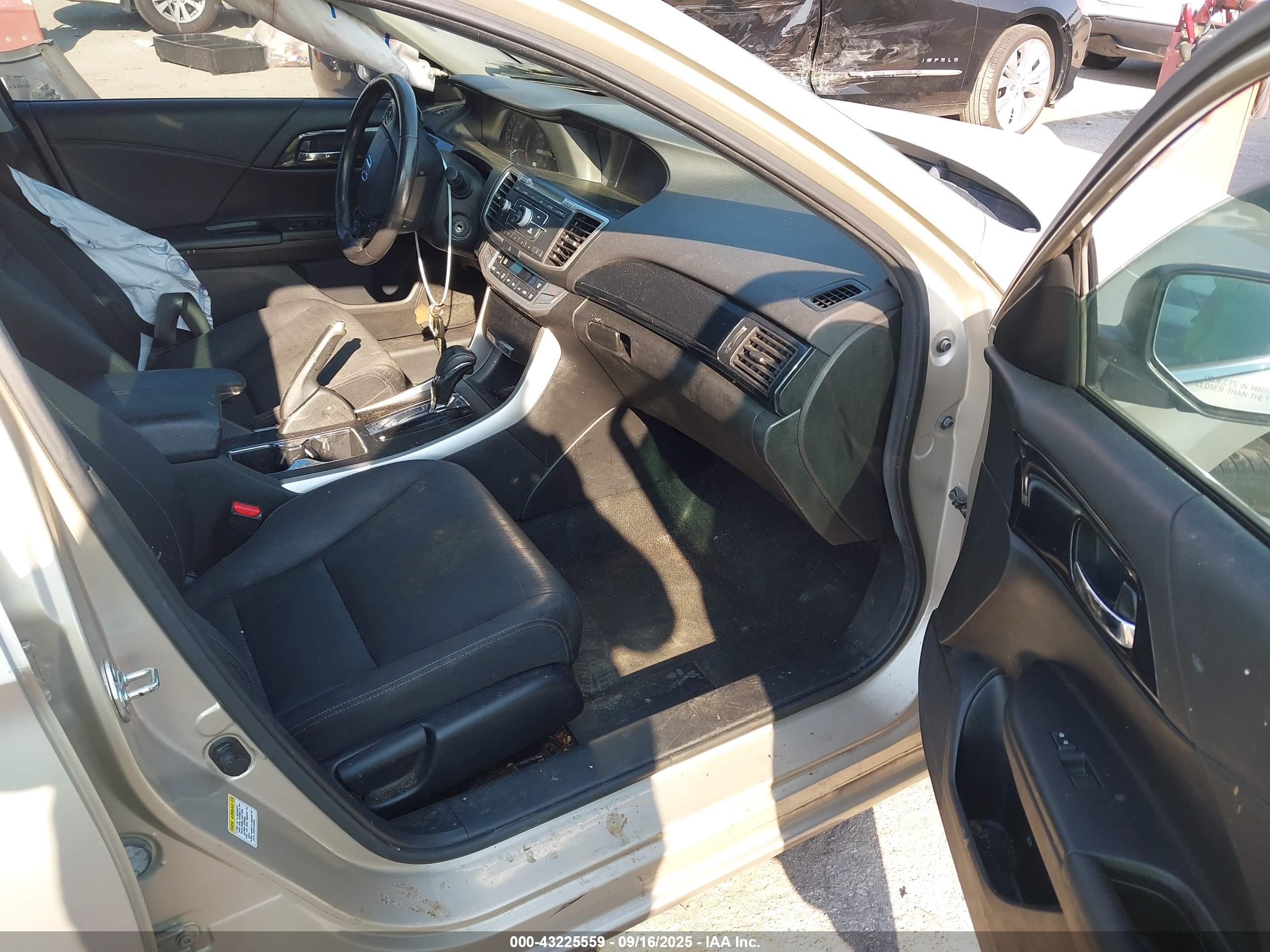 HONDA ACCORD image 5