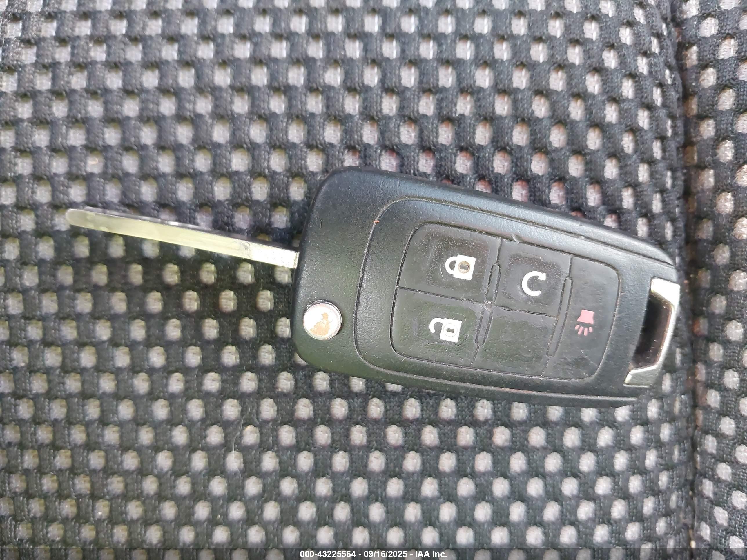CHEVROLET EQUINOX image 11