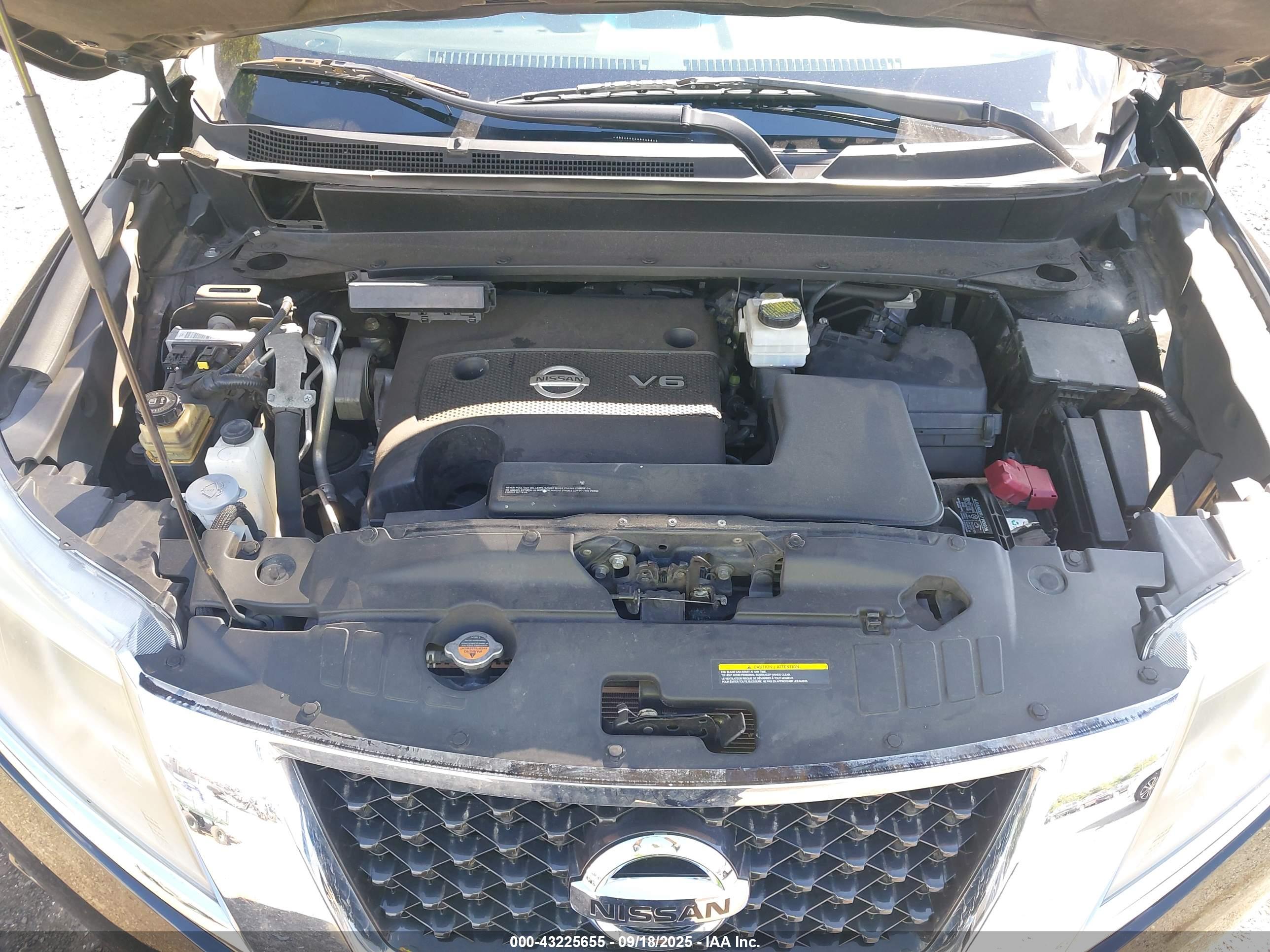 NISSAN PATHFINDER image 10