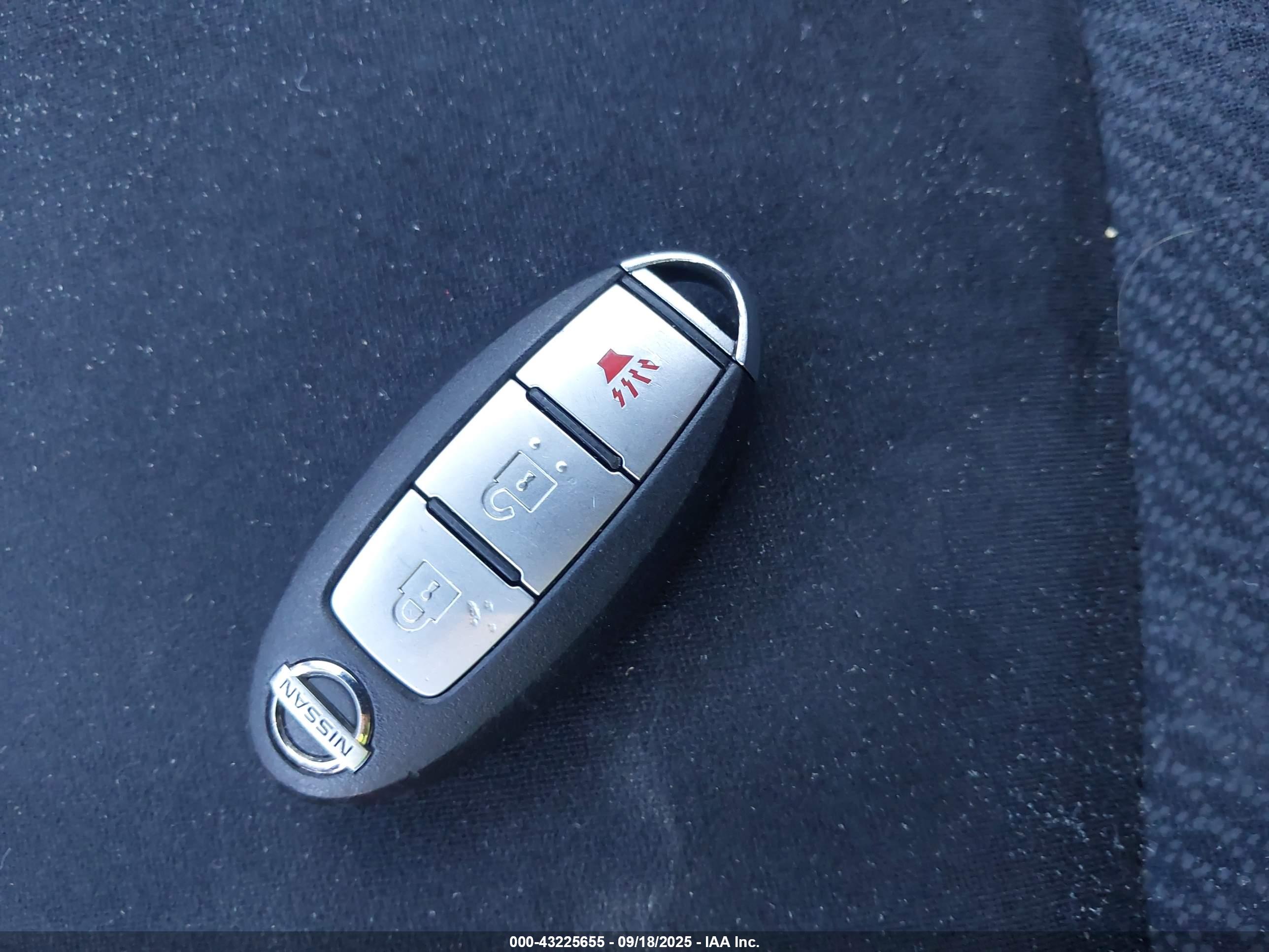 NISSAN PATHFINDER image 11