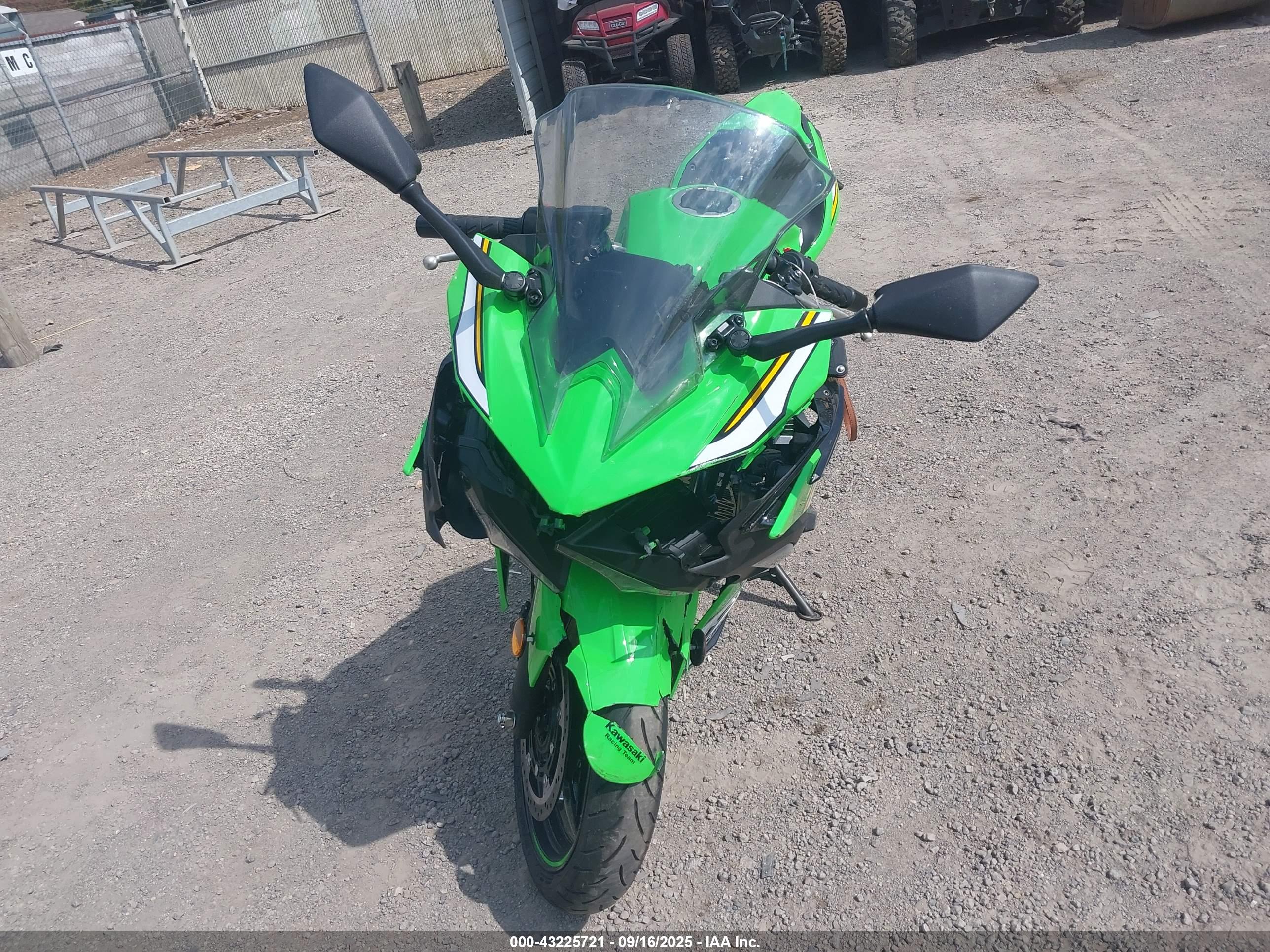 KAWASAKI EX500 image 5
