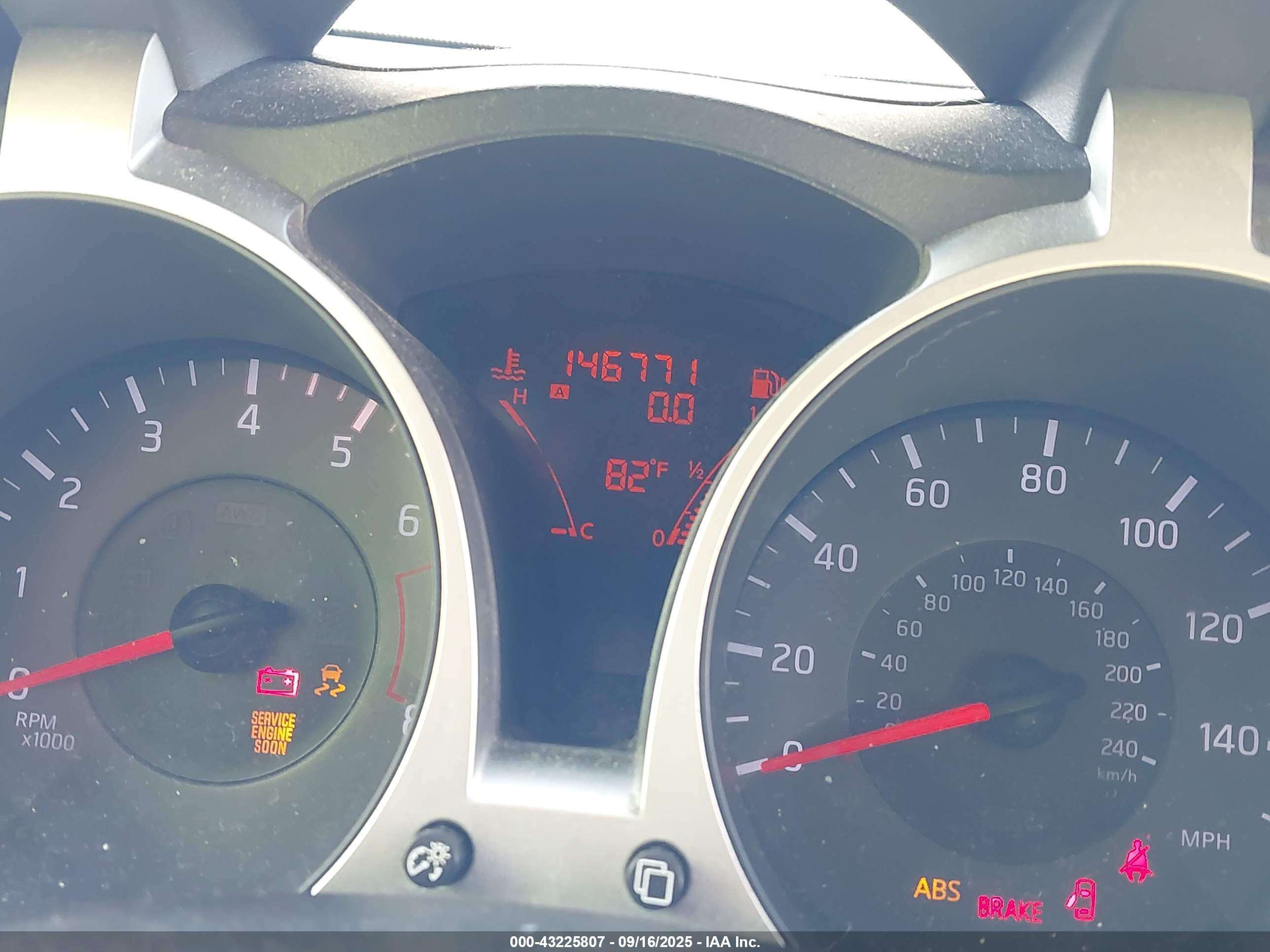 NISSAN JUKE image 7