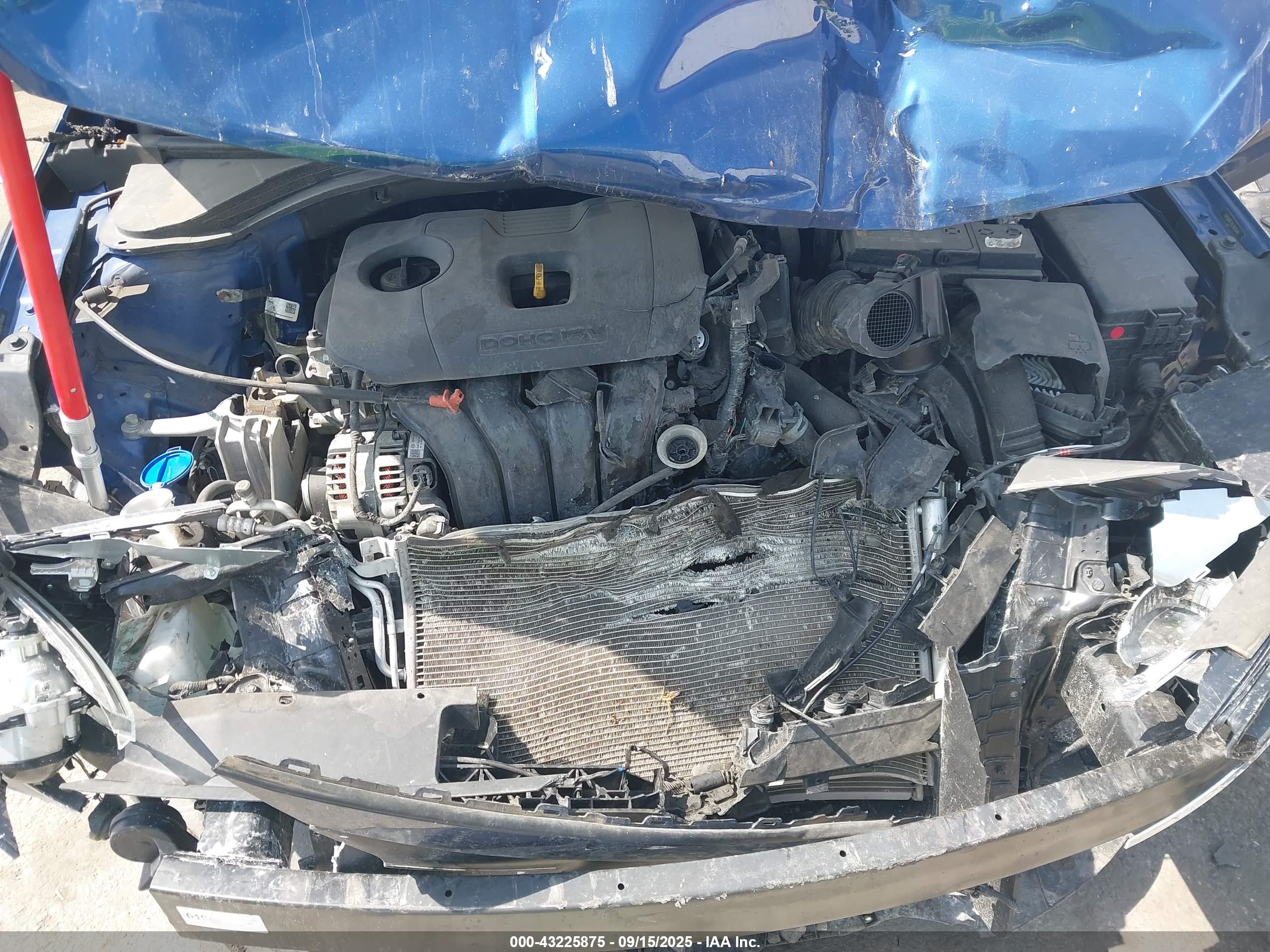 HYUNDAI ELANTRA image 10