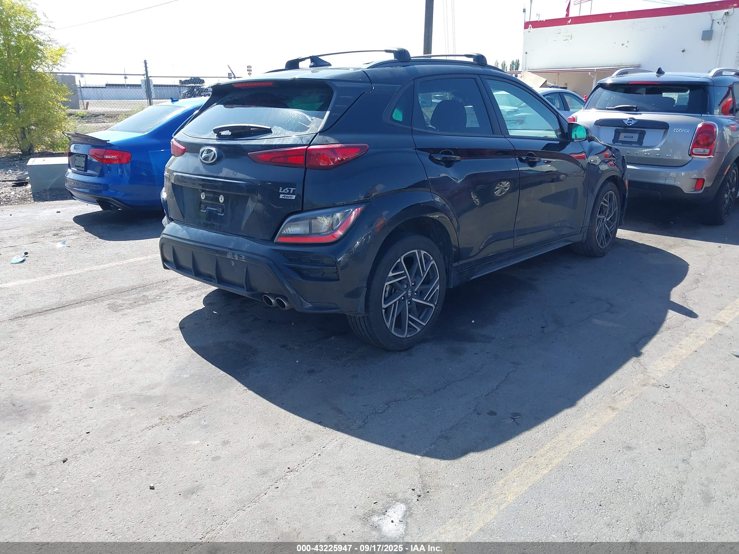 HYUNDAI KONA image 4