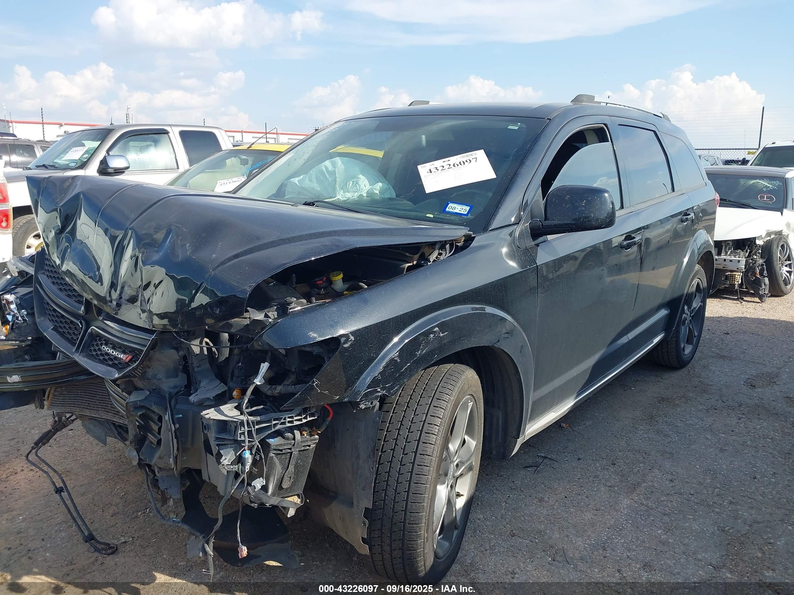DODGE JOURNEY image 2