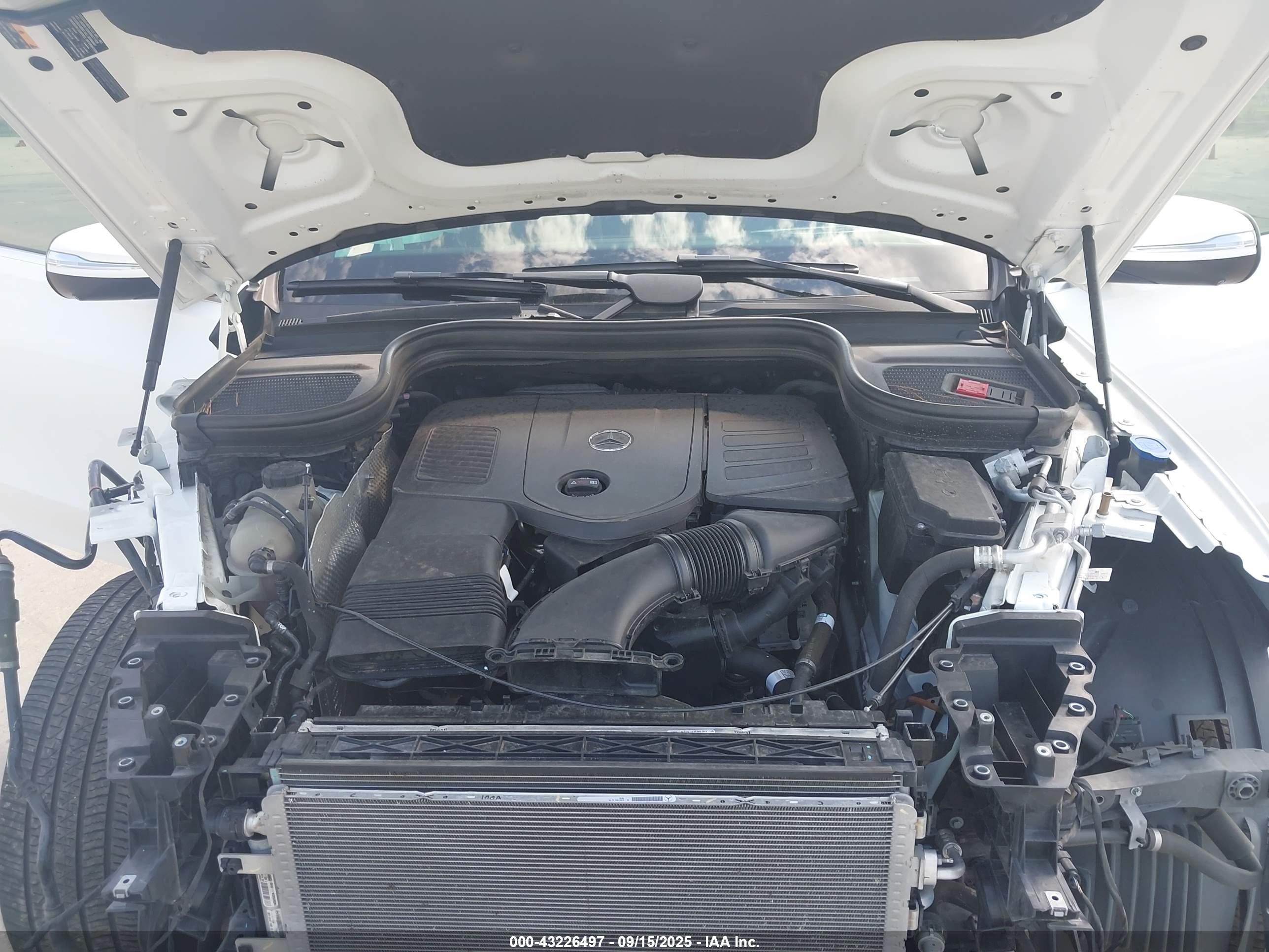 MERCEDES-BENZ GLE image 10