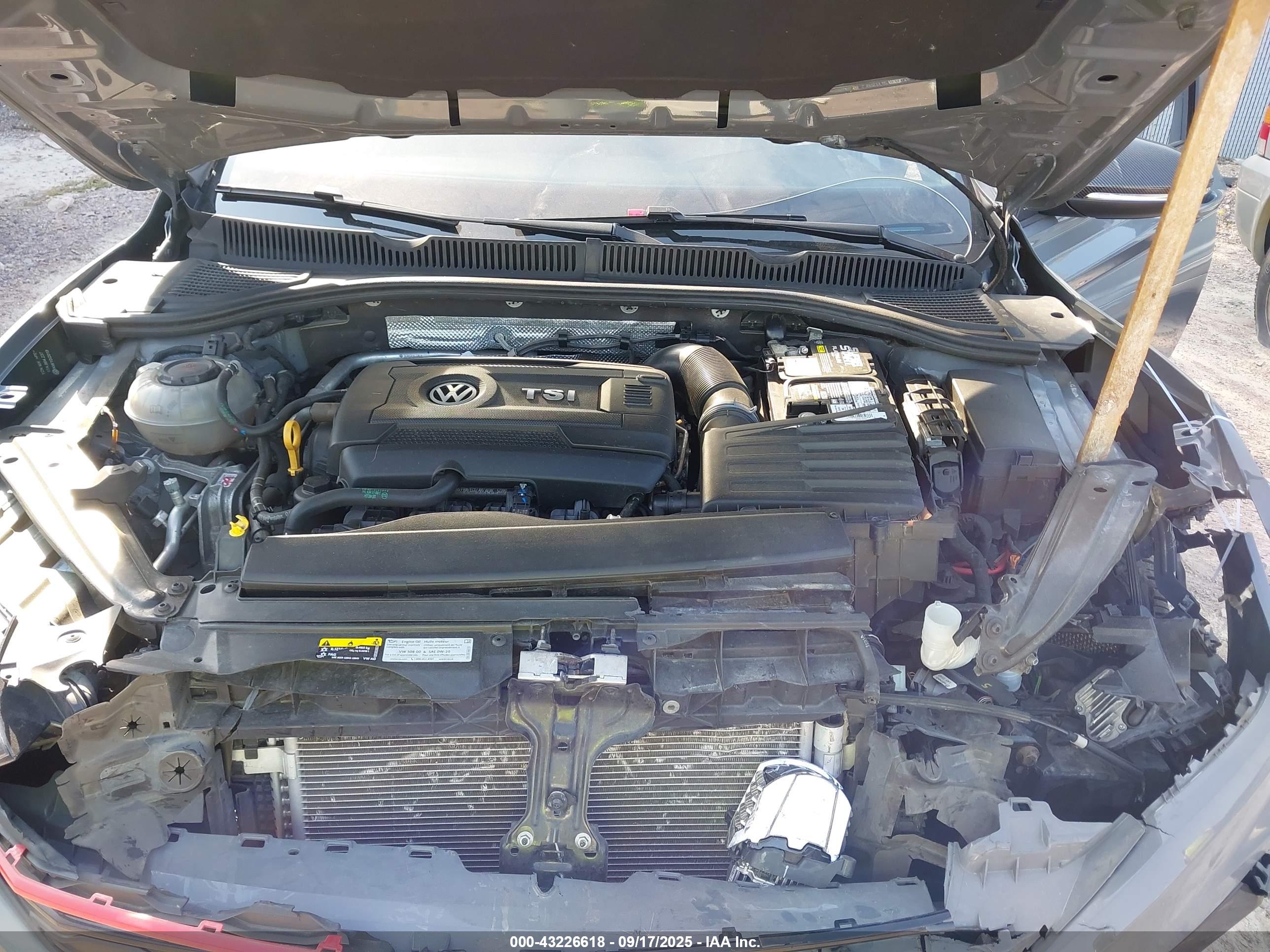 VOLKSWAGEN JETTA image 10