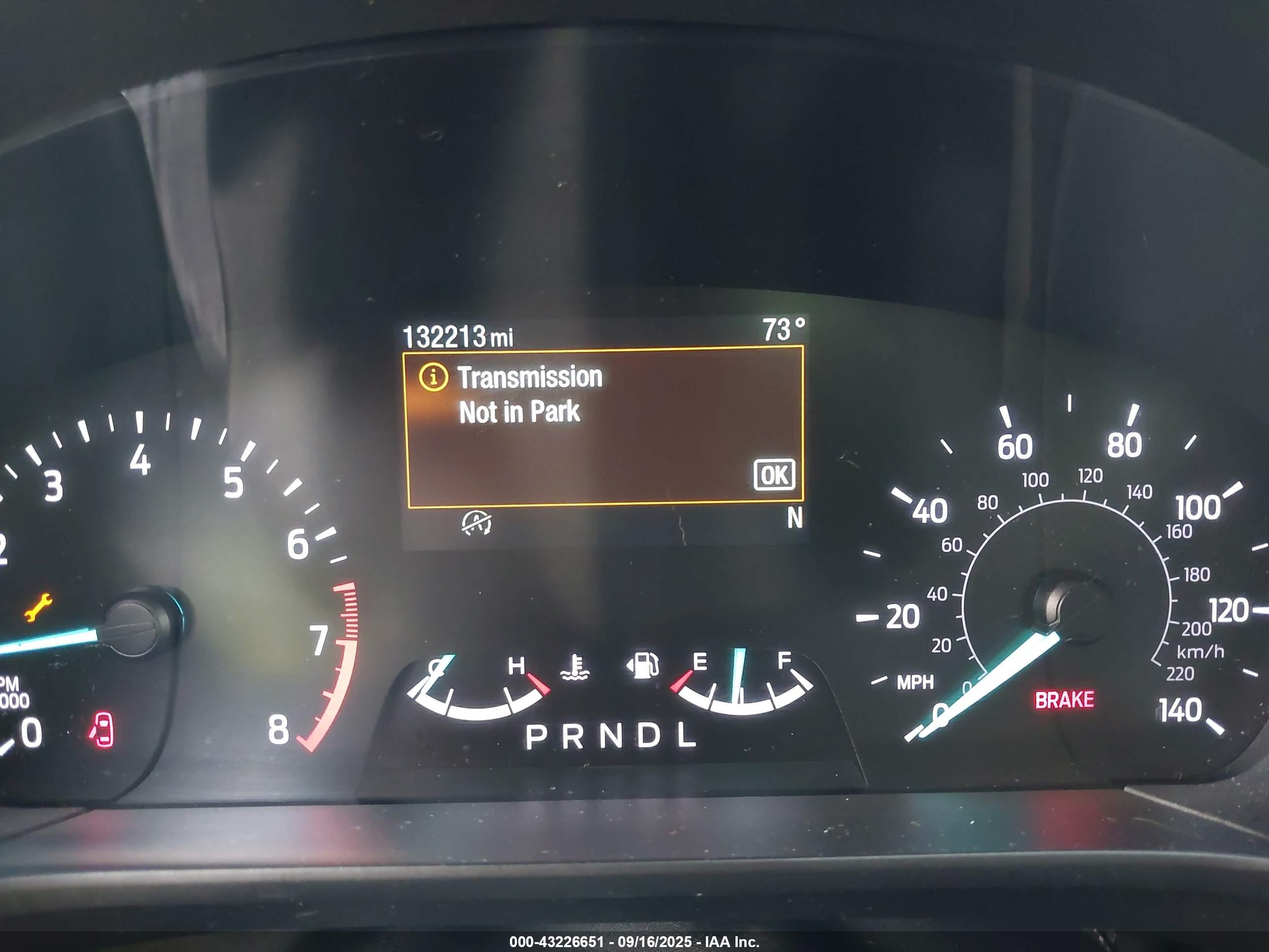 FORD ESCAPE image 7