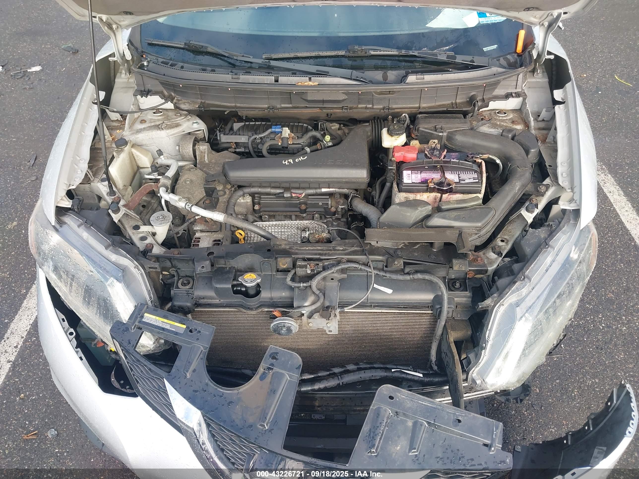 NISSAN ROGUE image 10