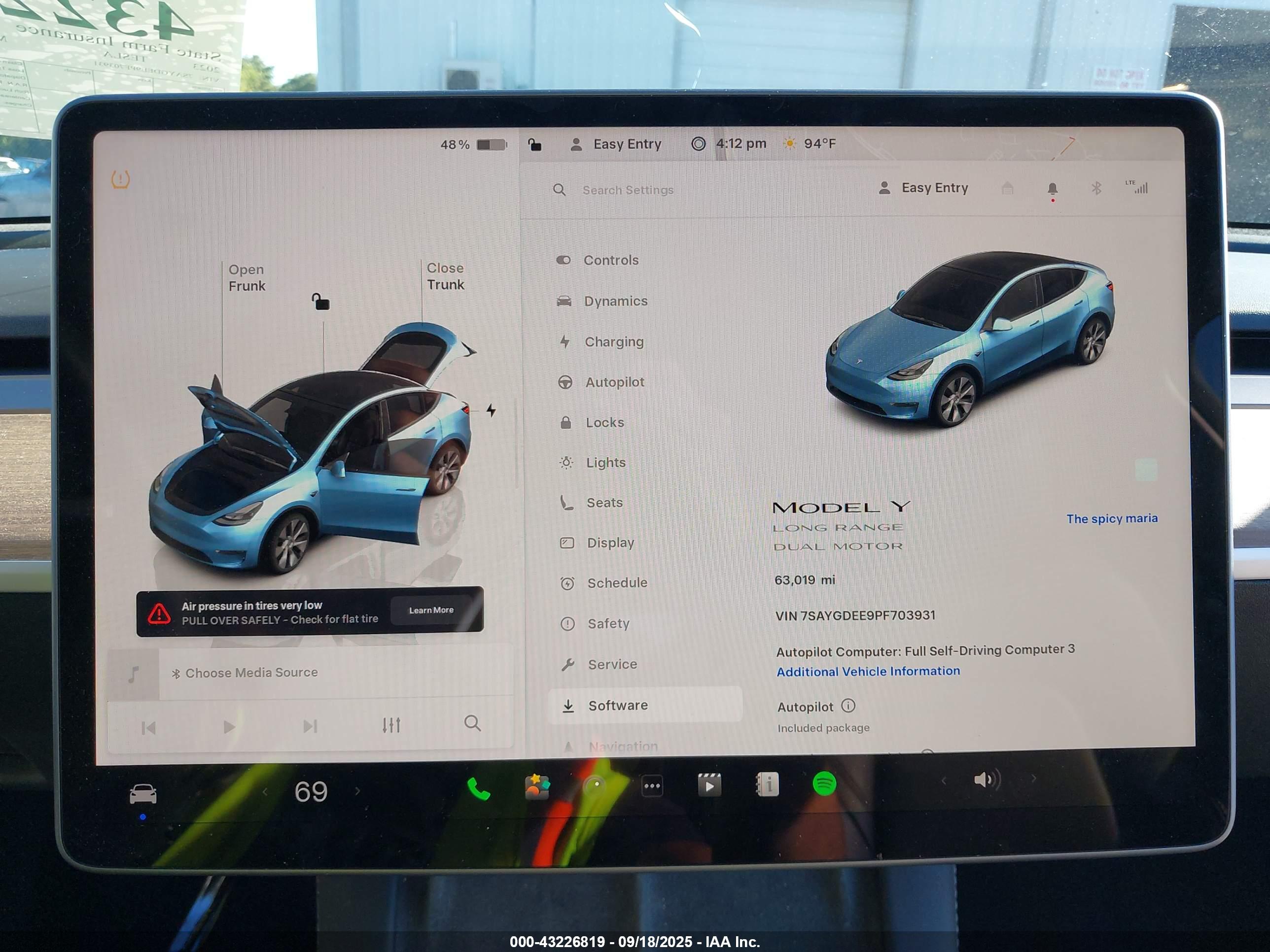 TESLA MODEL image 7
