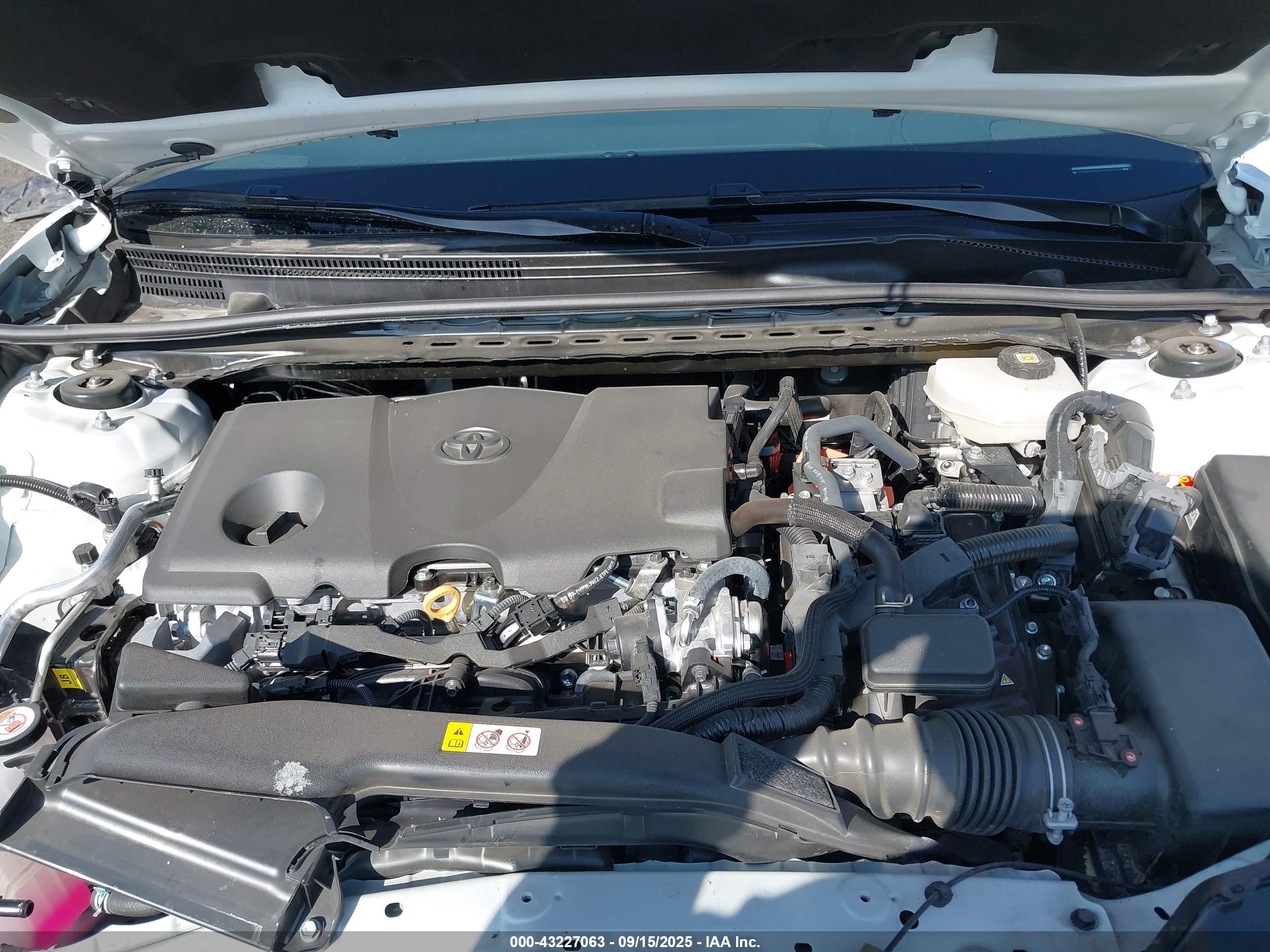 TOYOTA CAMRY image 10