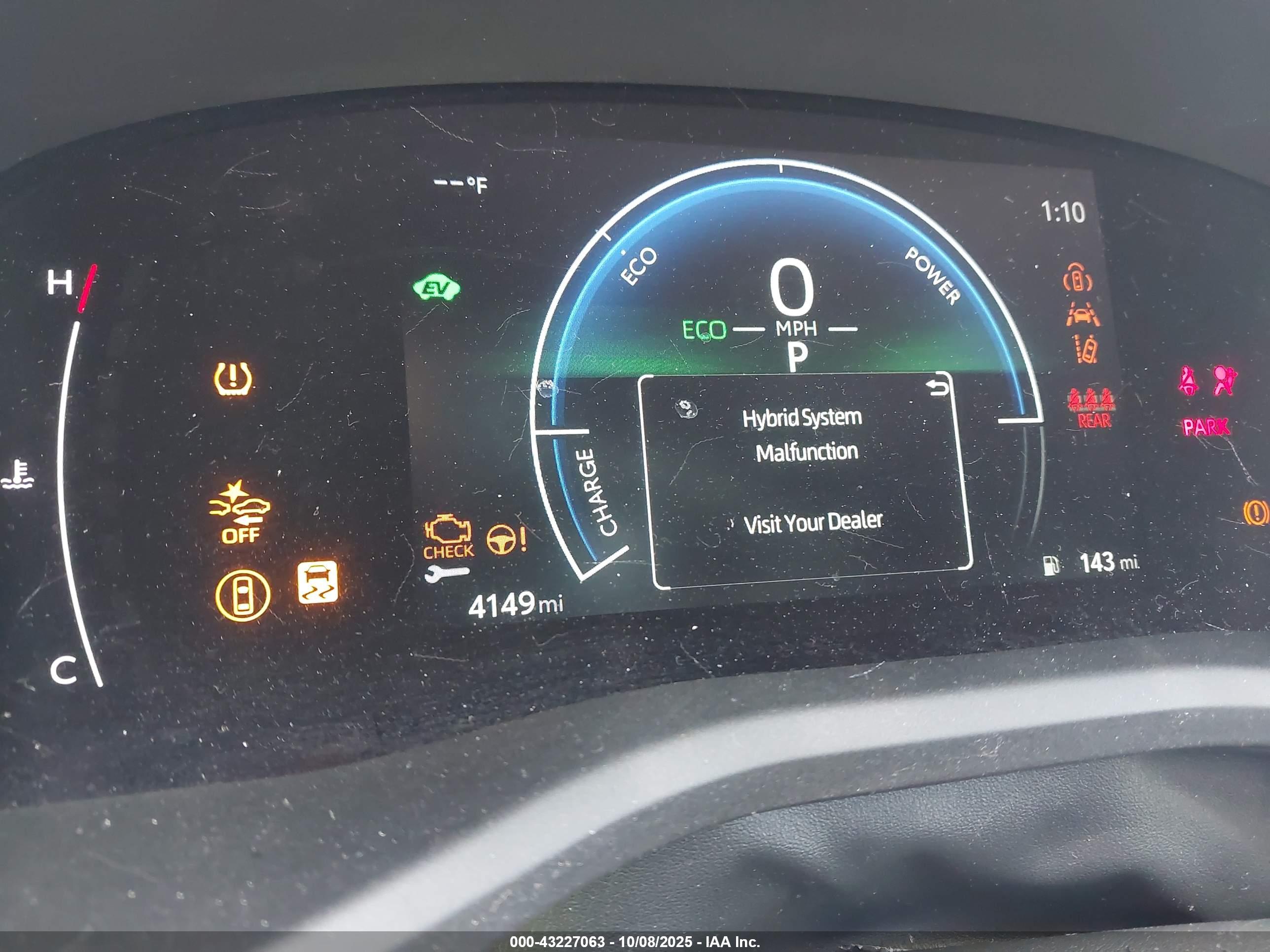TOYOTA CAMRY image 7
