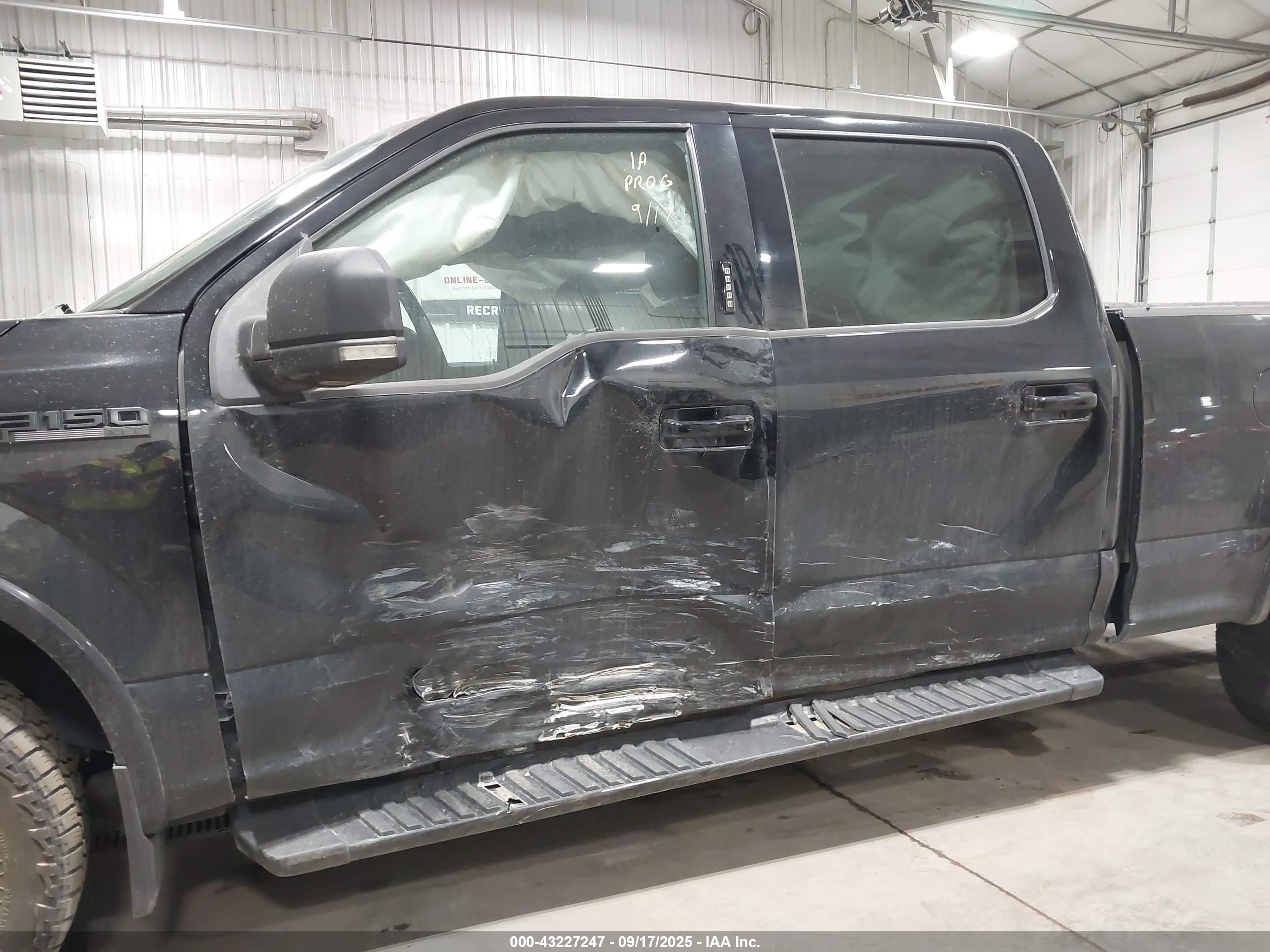 FORD F-150 image 6